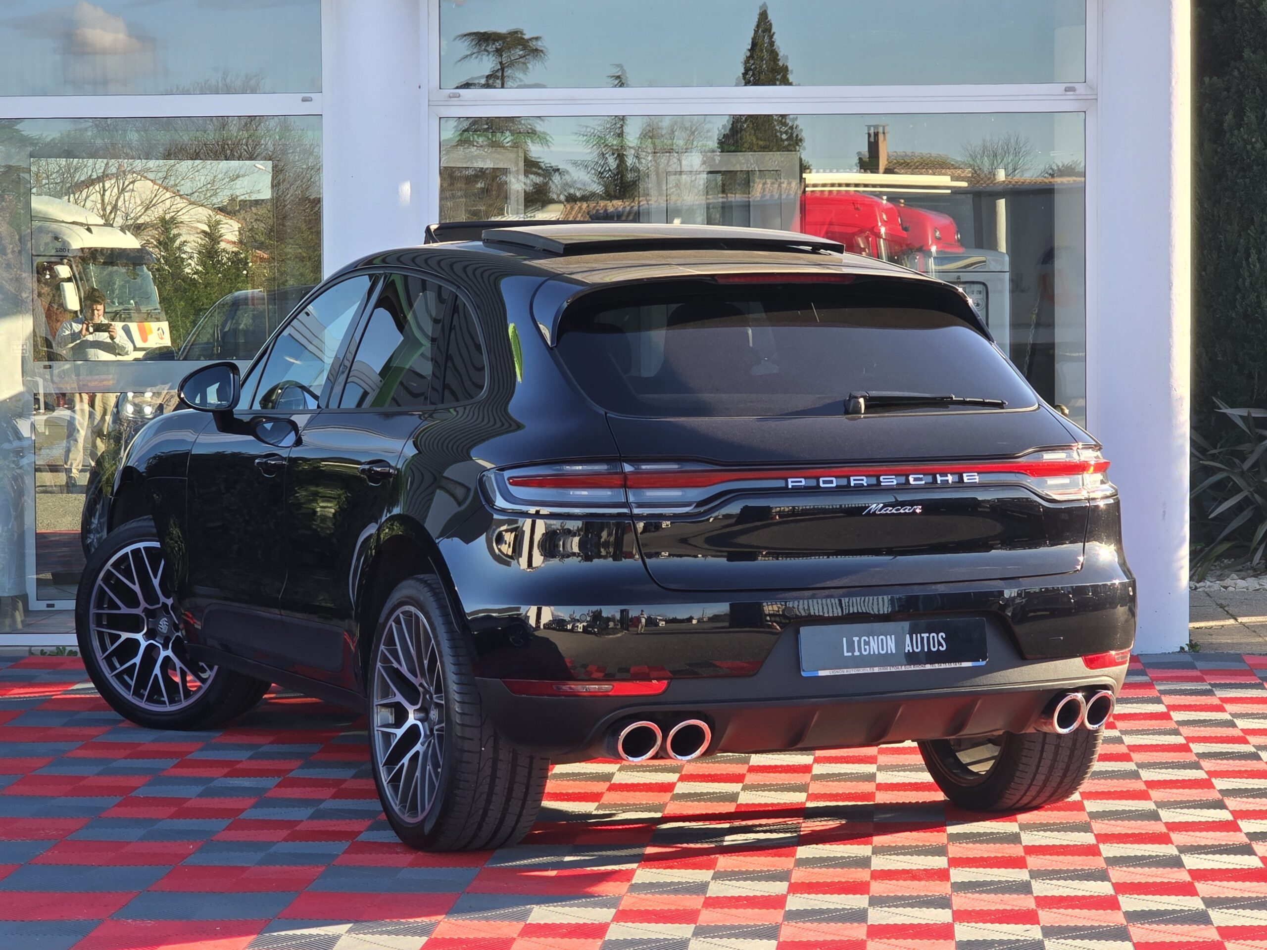 Photo PORSCHE MACAN 2.0 245CH PDK KEYLESS/BOSE/TOIT PANO