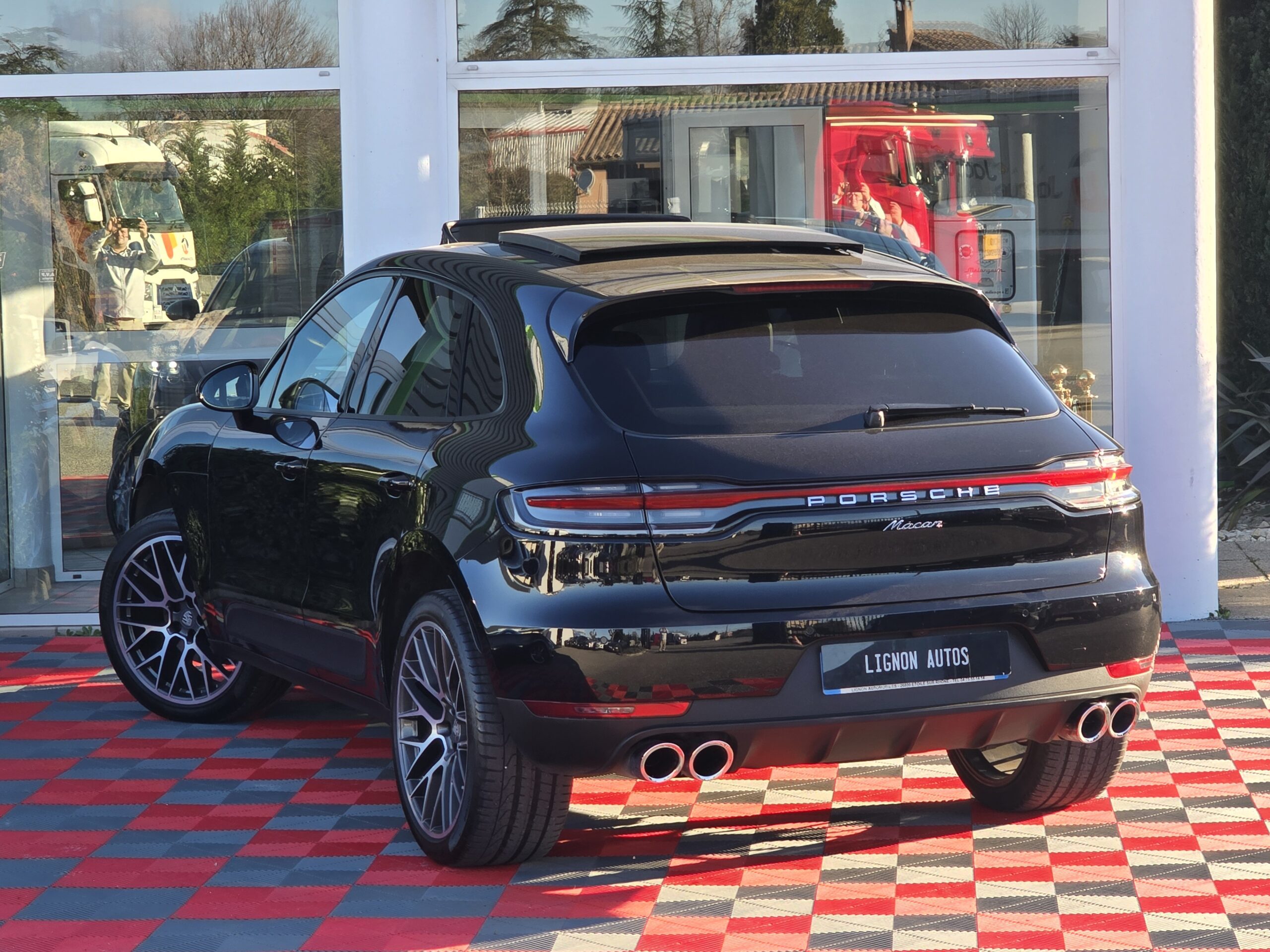 Photo PORSCHE MACAN 2.0 245CH PDK KEYLESS/BOSE/TOIT PANO