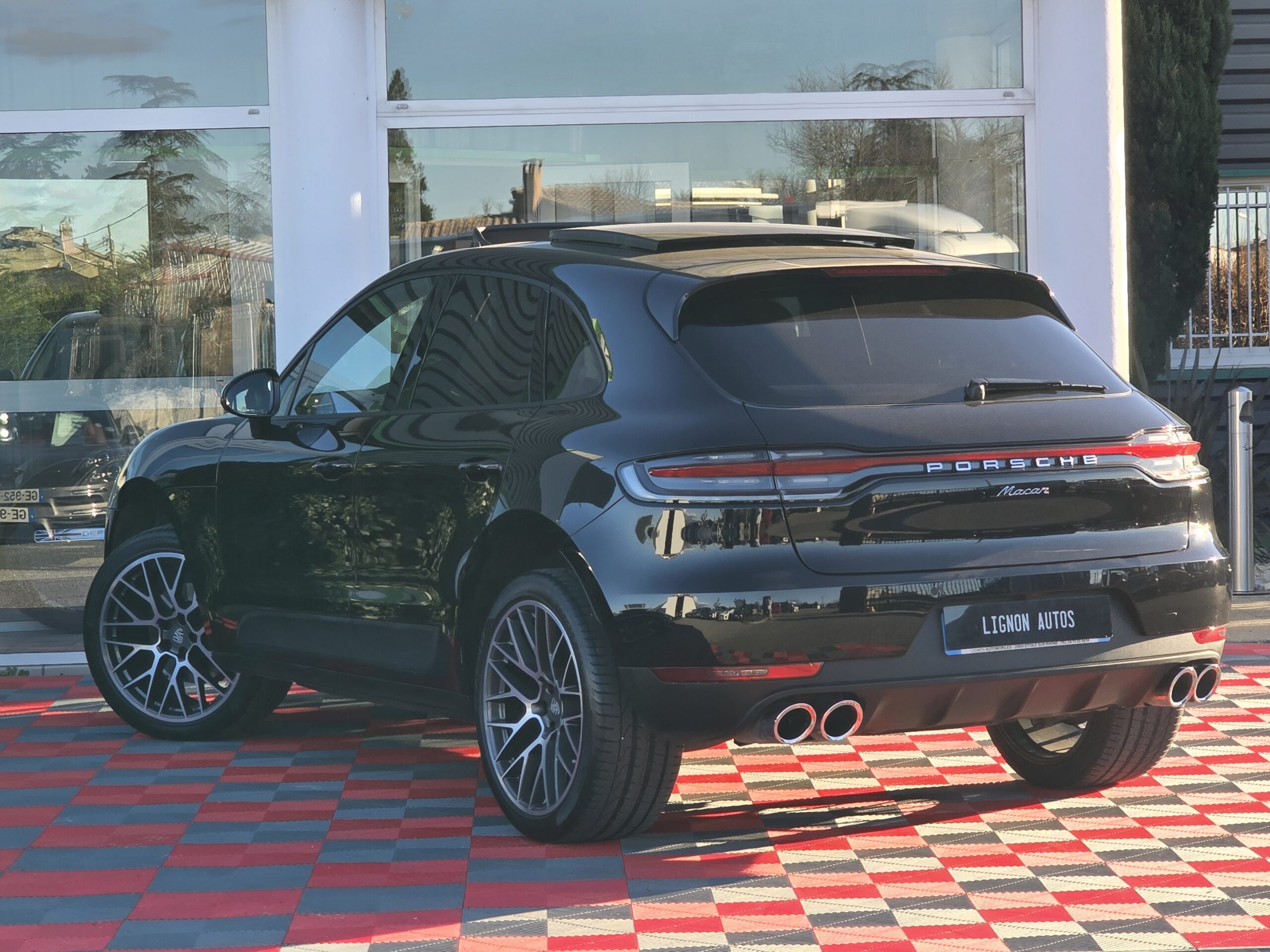 Photo PORSCHE MACAN 2.0 245CH PDK KEYLESS/BOSE/TOIT PANO