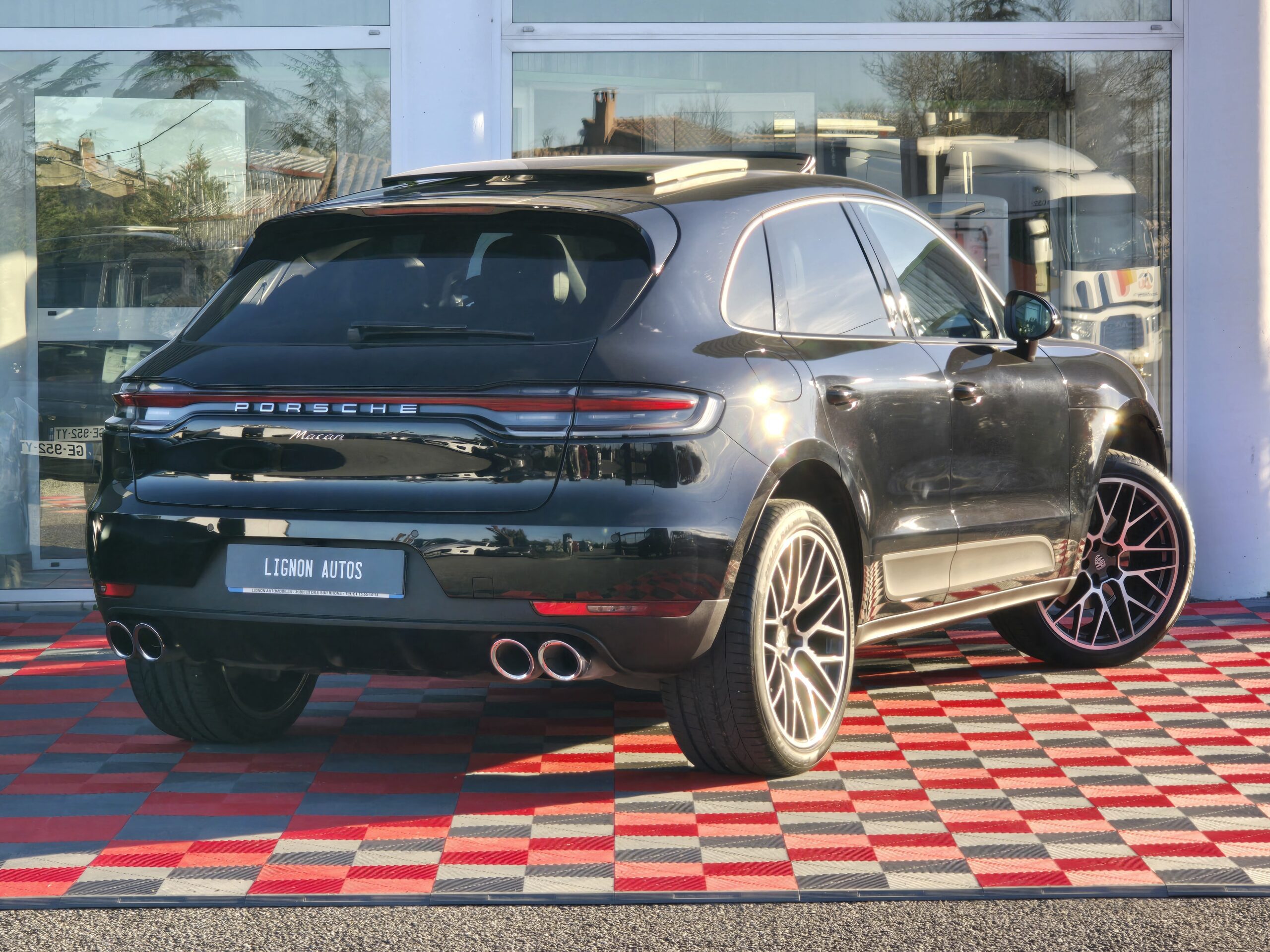 Photo PORSCHE MACAN 2.0 245CH PDK KEYLESS/BOSE/TOIT PANO