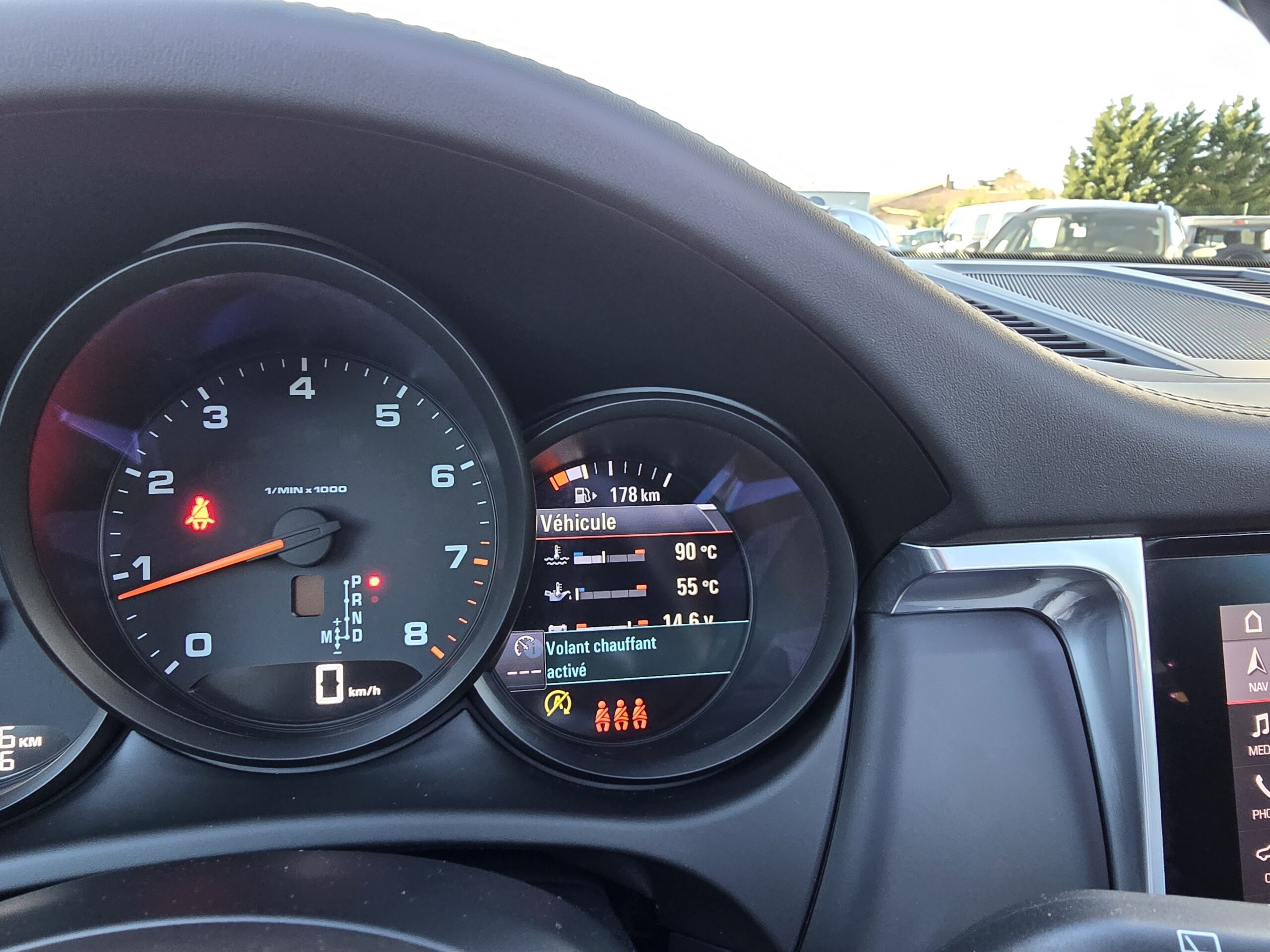 Photo PORSCHE MACAN 2.0 245CH PDK KEYLESS/BOSE/TOIT PANO