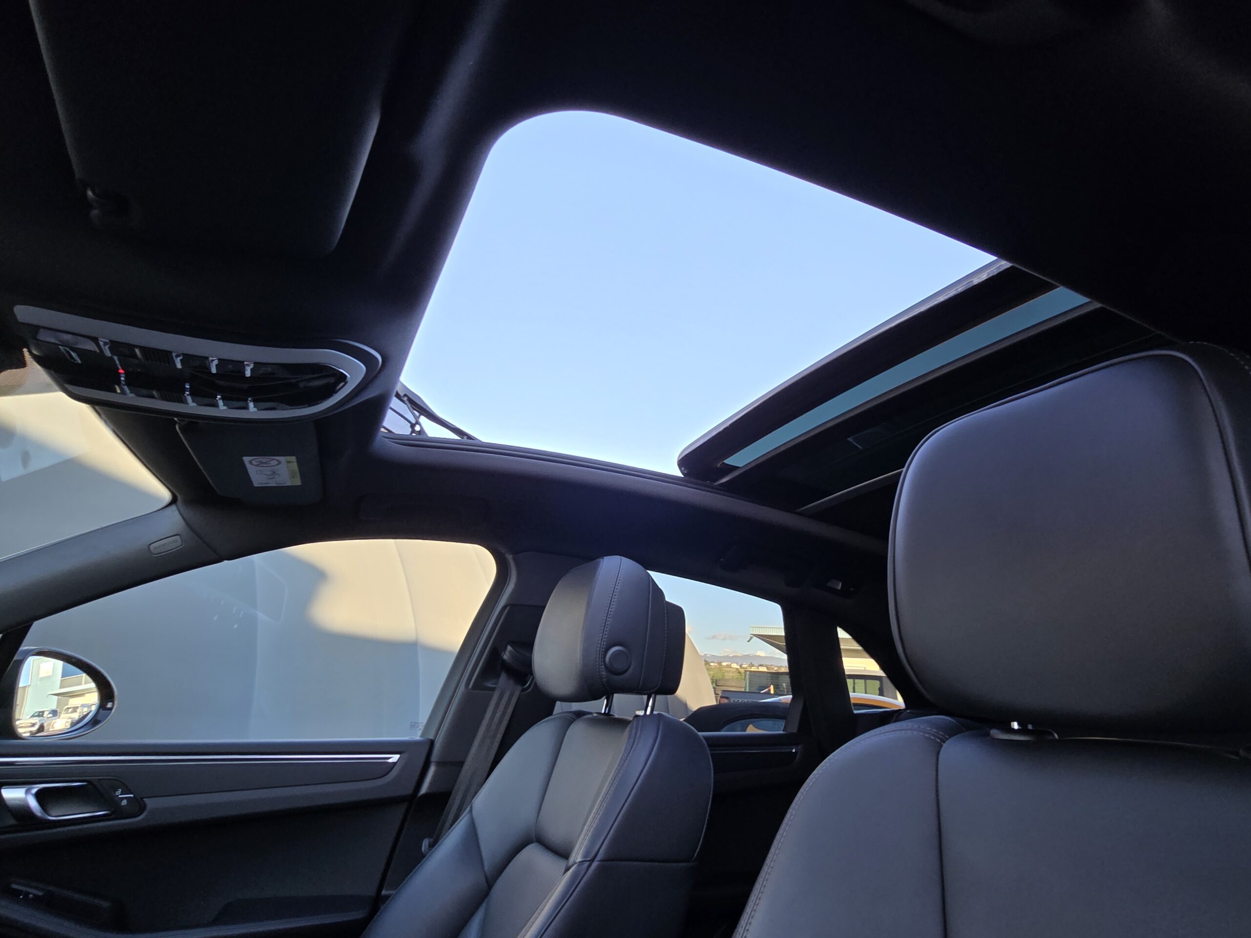 Photo PORSCHE MACAN 2.0 245CH PDK KEYLESS/BOSE/TOIT PANO