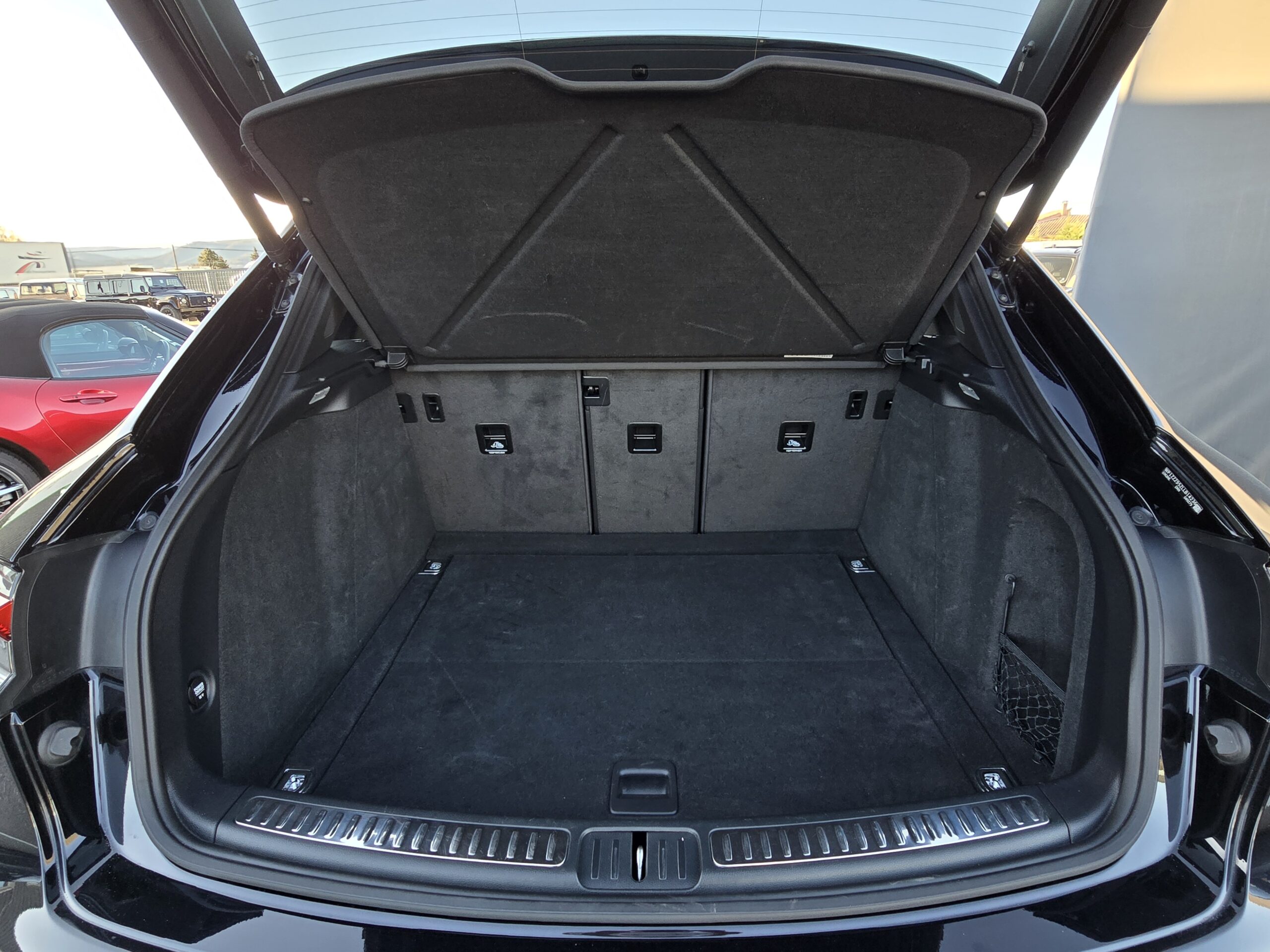 Photo PORSCHE MACAN 2.0 245CH PDK KEYLESS/BOSE/TOIT PANO