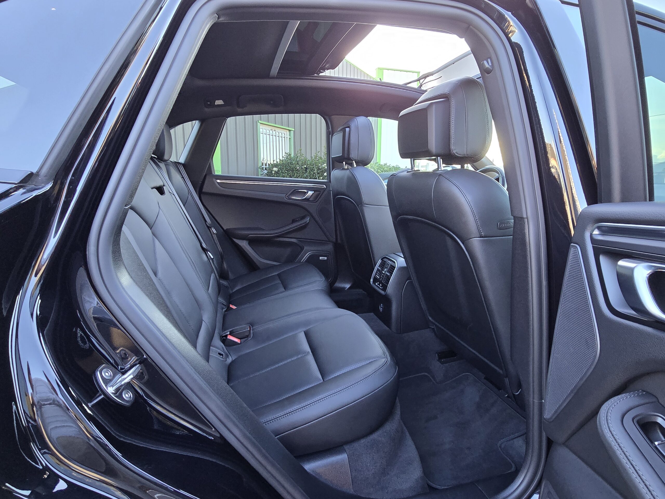 Photo PORSCHE MACAN 2.0 245CH PDK KEYLESS/BOSE/TOIT PANO
