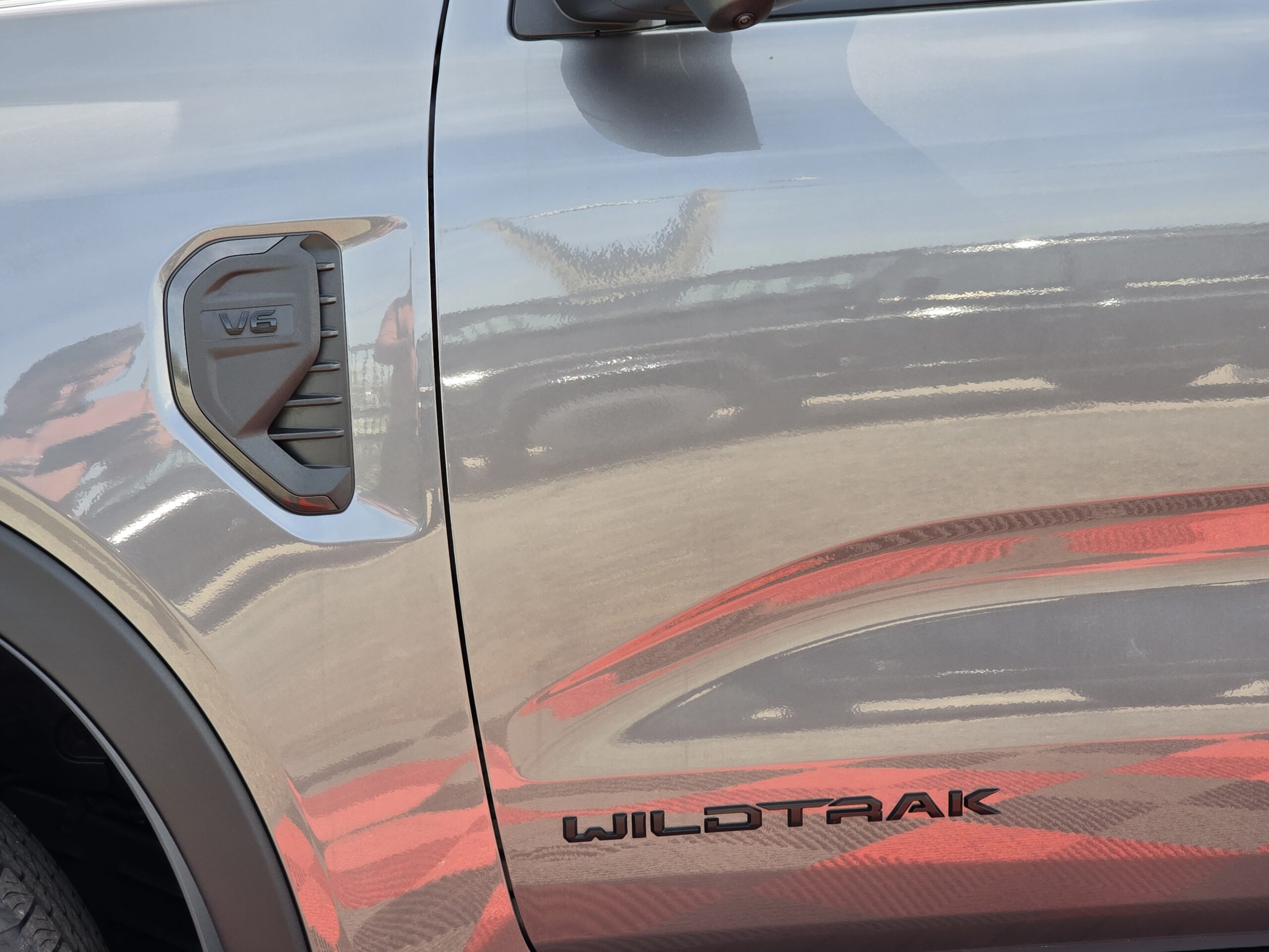 Photo FORD RANGER 3.0 V6 240 WILDTRAK BVA10 SANS MALUS DISPONIBLE IMMEDIATEMENT