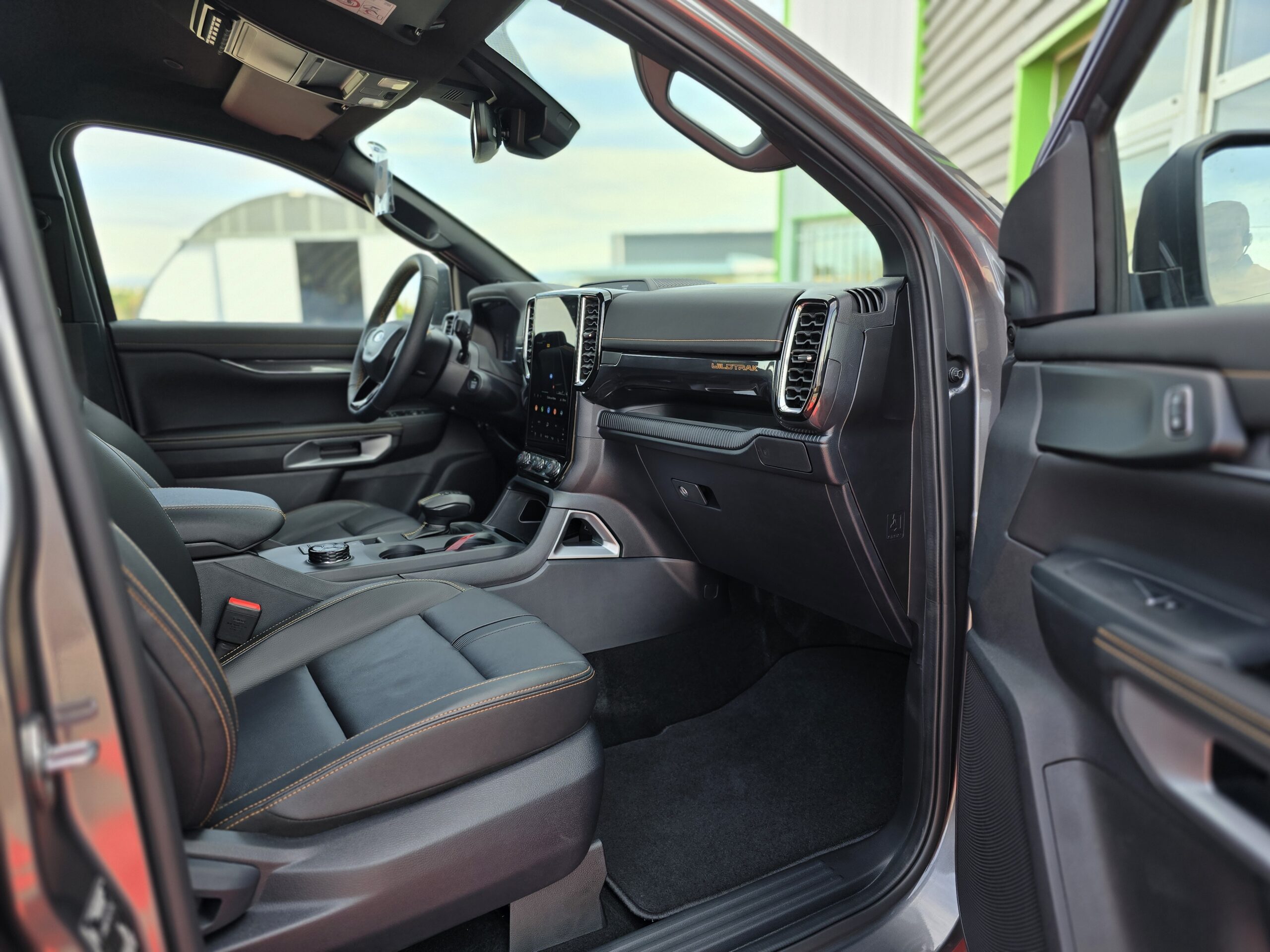 Photo FORD RANGER 3.0 V6 240 WILDTRAK BVA10 SANS MALUS DISPONIBLE IMMEDIATEMENT