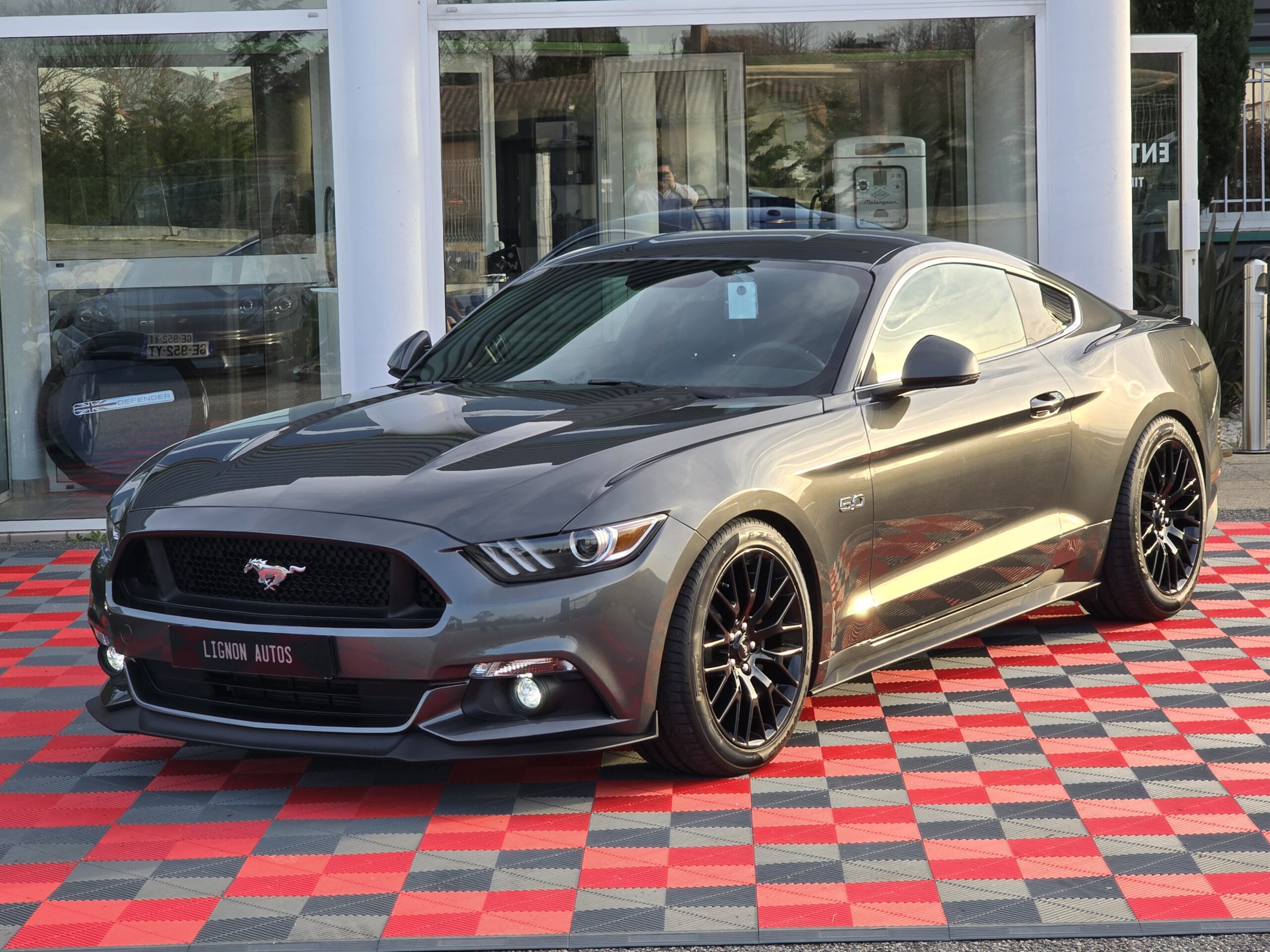 Photo Ford Mustang Fastback GT 5.0l V8 421 Premium Echappement Borla