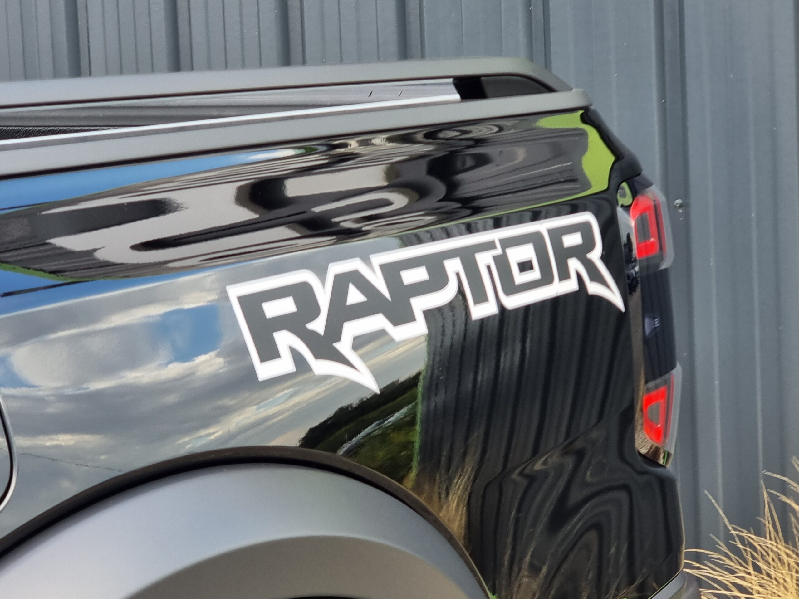 Photo Ford Ranger Raptor 3.0l Ecoboost V6 292cv 2024 NEUF SANS MALUS