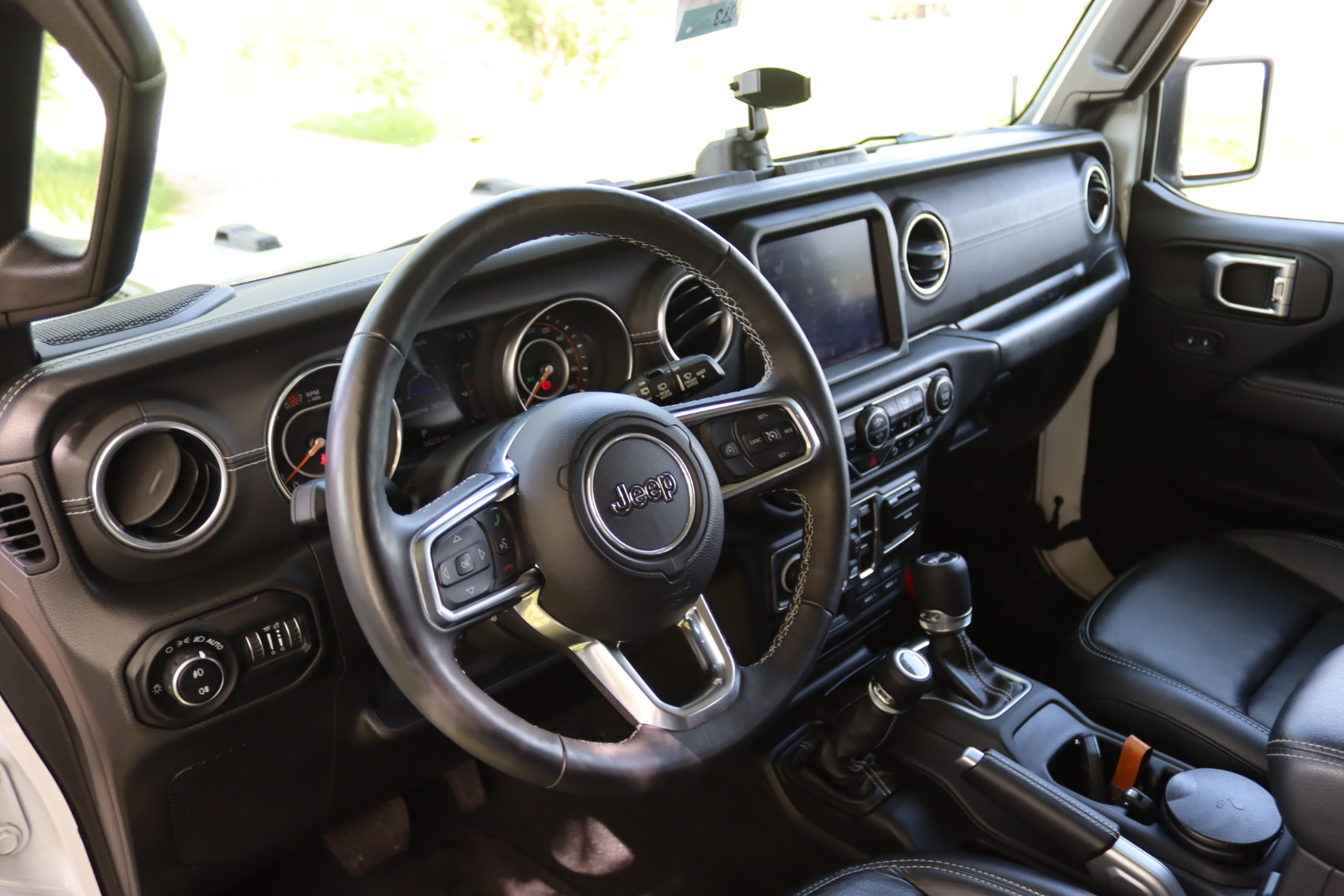 Photo Jeep Wrangler JL 2.0 T 272CH Unlimited Sahara BVA8