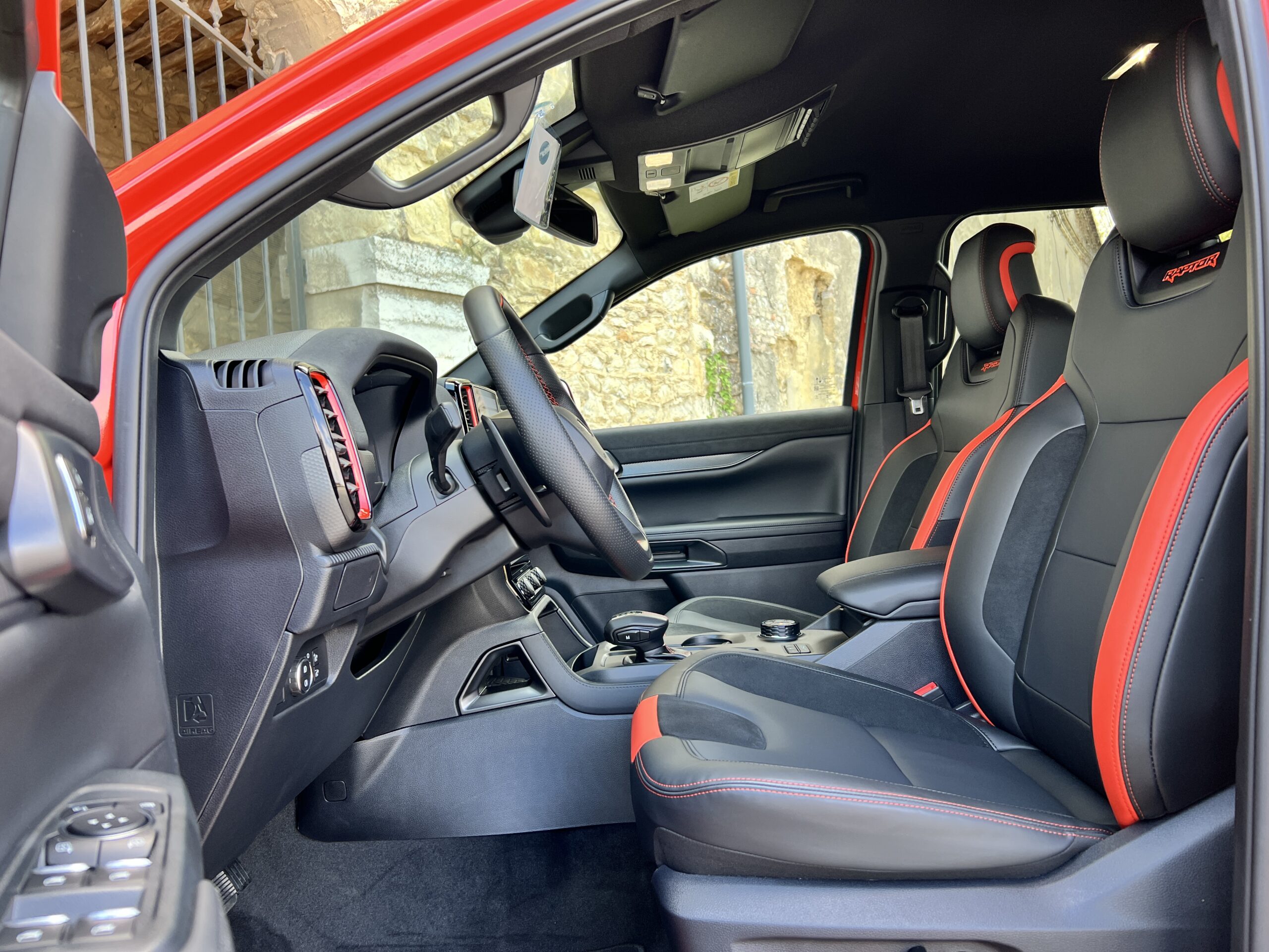 Photo Ford Ranger Raptor 3.0l Ecoboost V6 292cv 2024 PAS DE MALUS