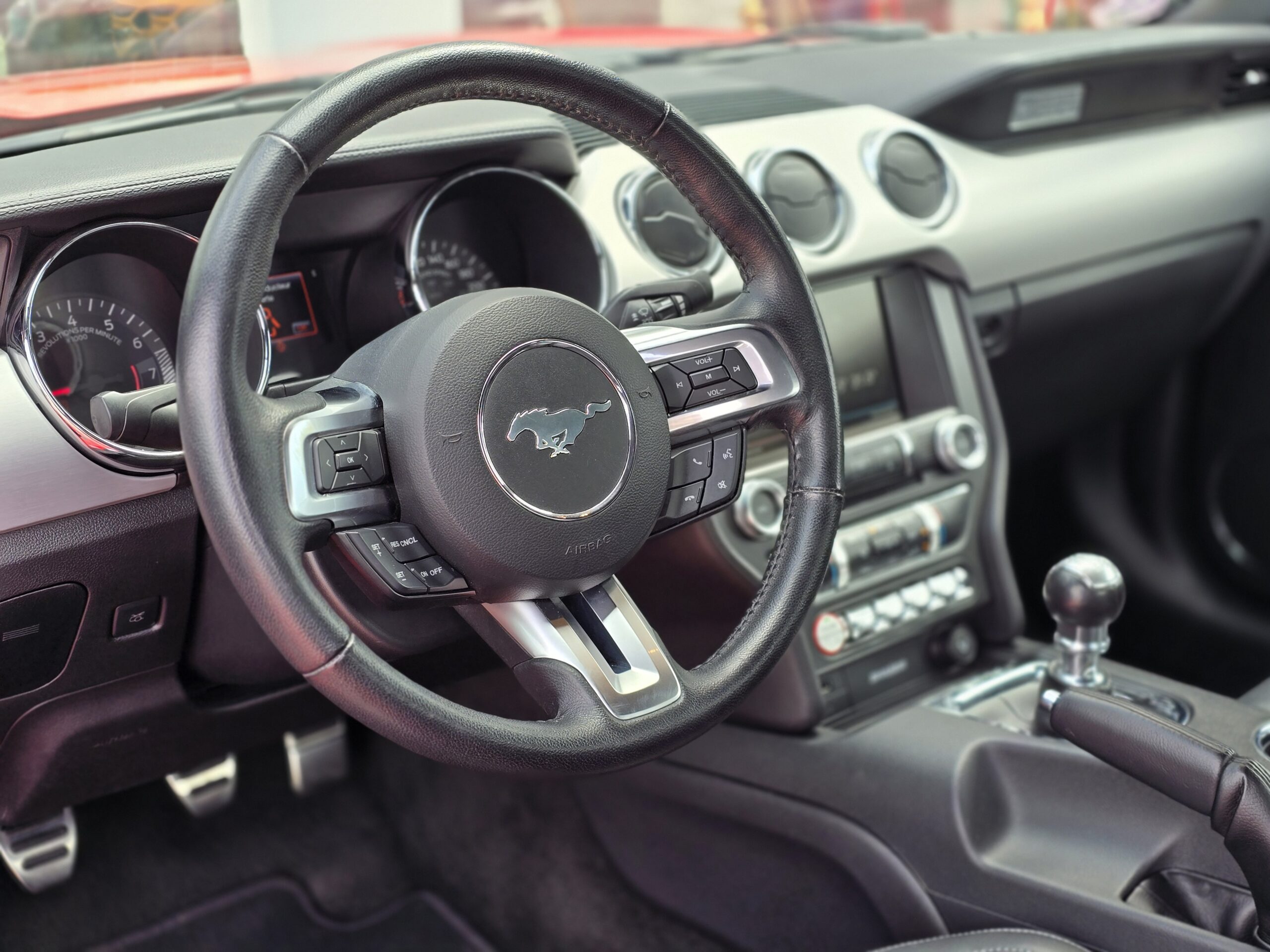Photo Ford Mustang Fastback 2.3 Ecoboost 317 - Origine France - Pas de malus