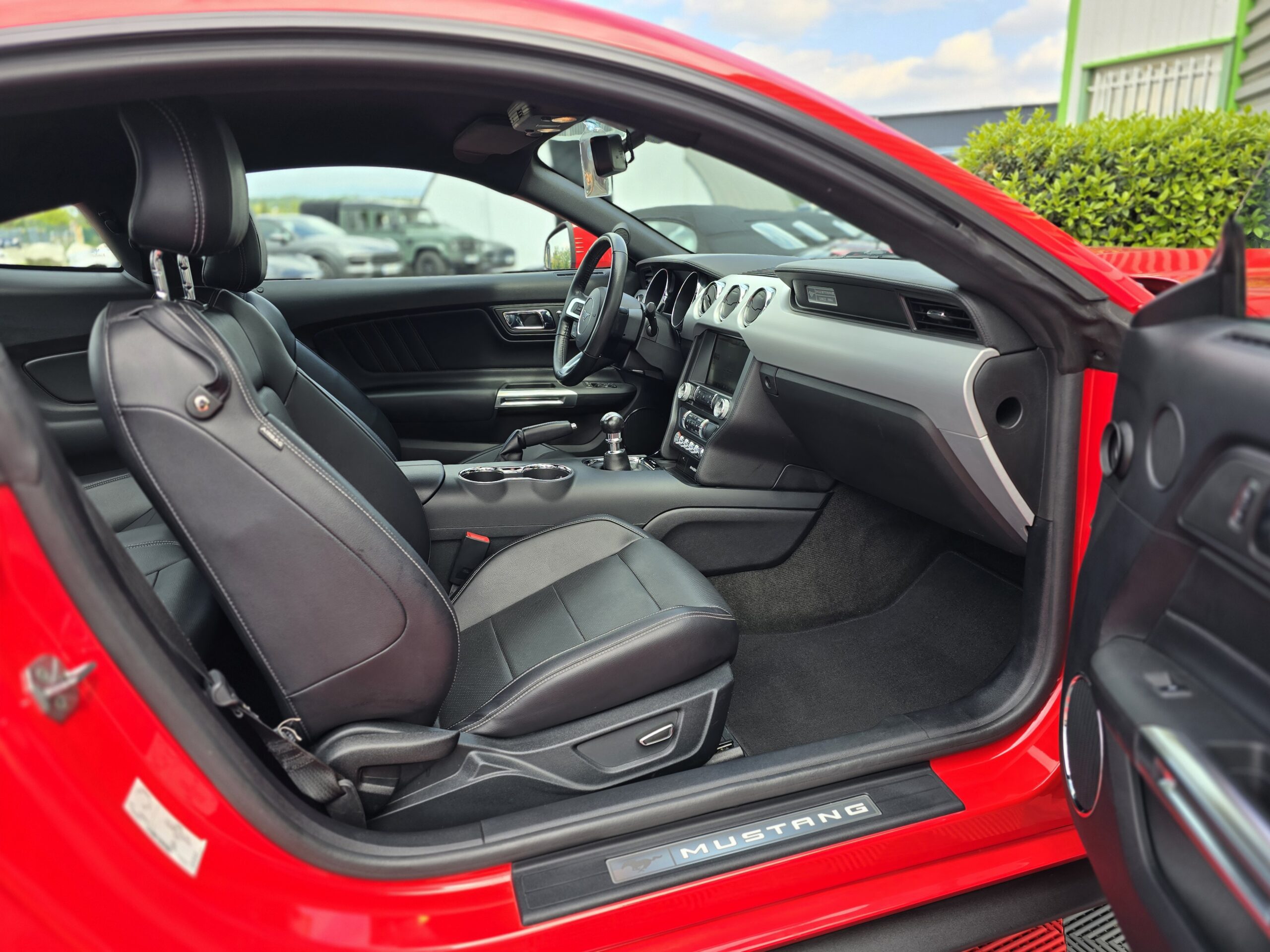 Photo Ford Mustang Fastback 2.3 Ecoboost 317 - Origine France - Pas de malus