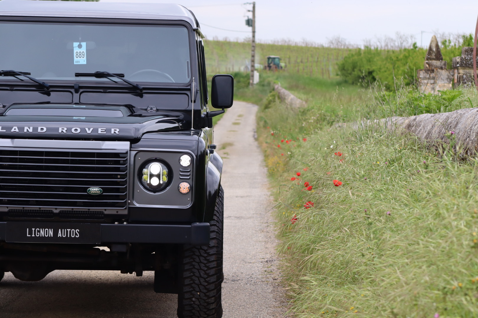 Photo Land Rover Defender 110 2.2 Td4 SW 7 Places LXV "65ème anniversaire"
