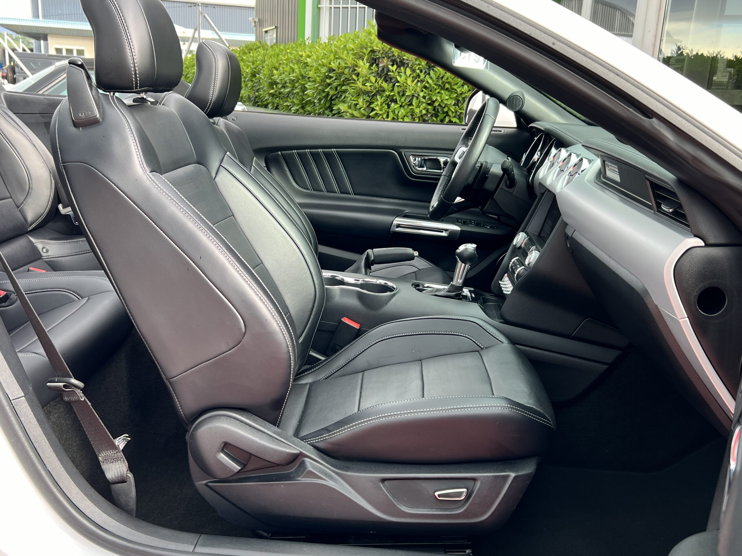 Photo Ford Mustang Cabriolet GT 5.0l V8 421 Premium
