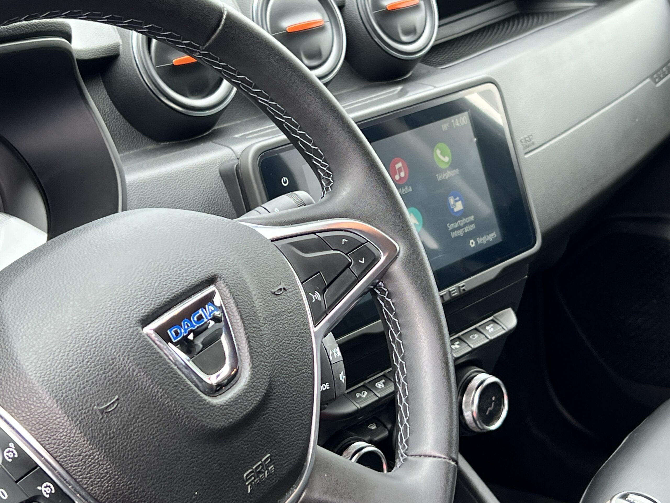 Photo Dacia Duster Extreme Blue dCi 115 4x4 Équipé