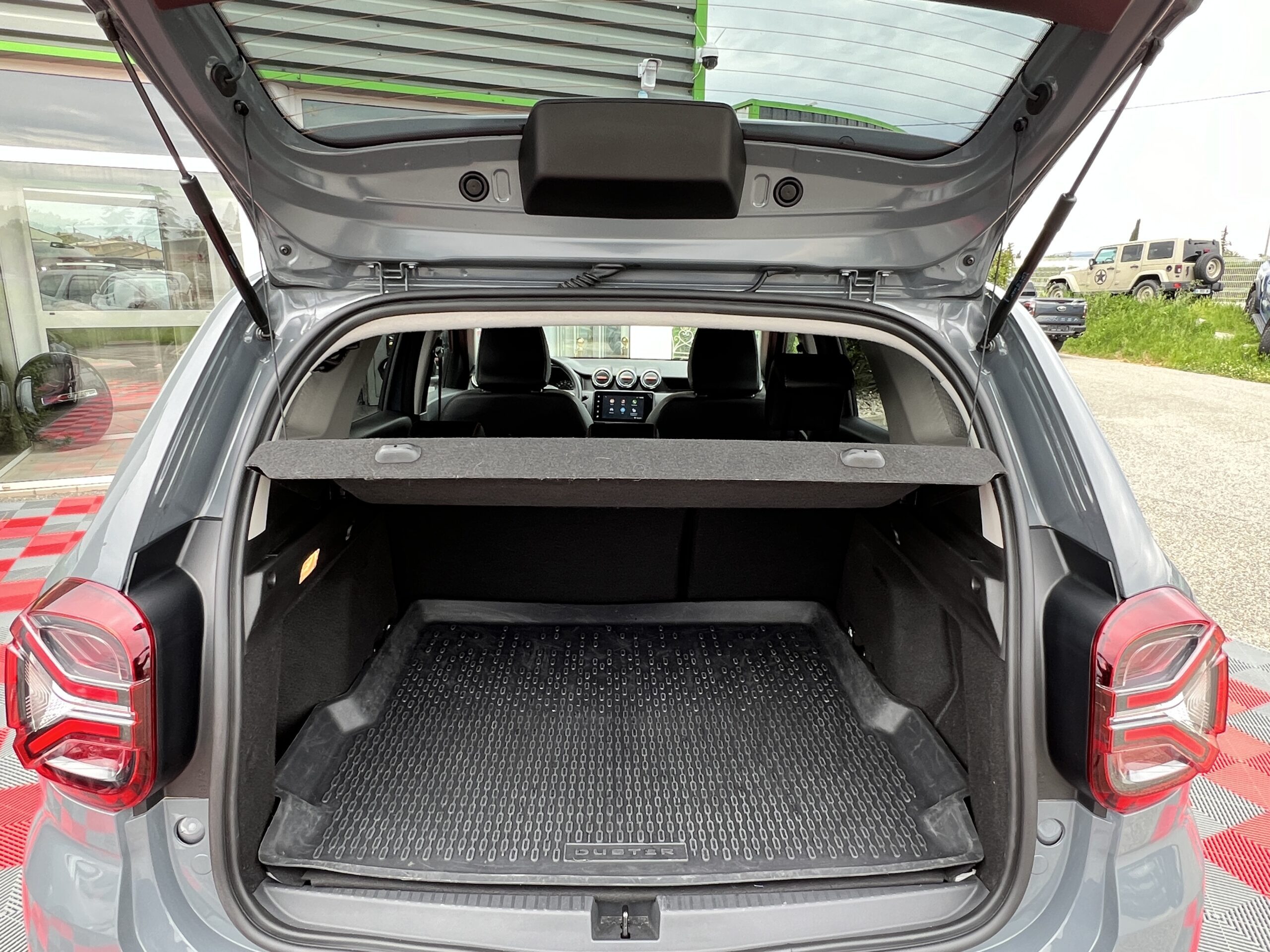 Photo Dacia Duster Extreme Blue dCi 115 4x4 Équipé