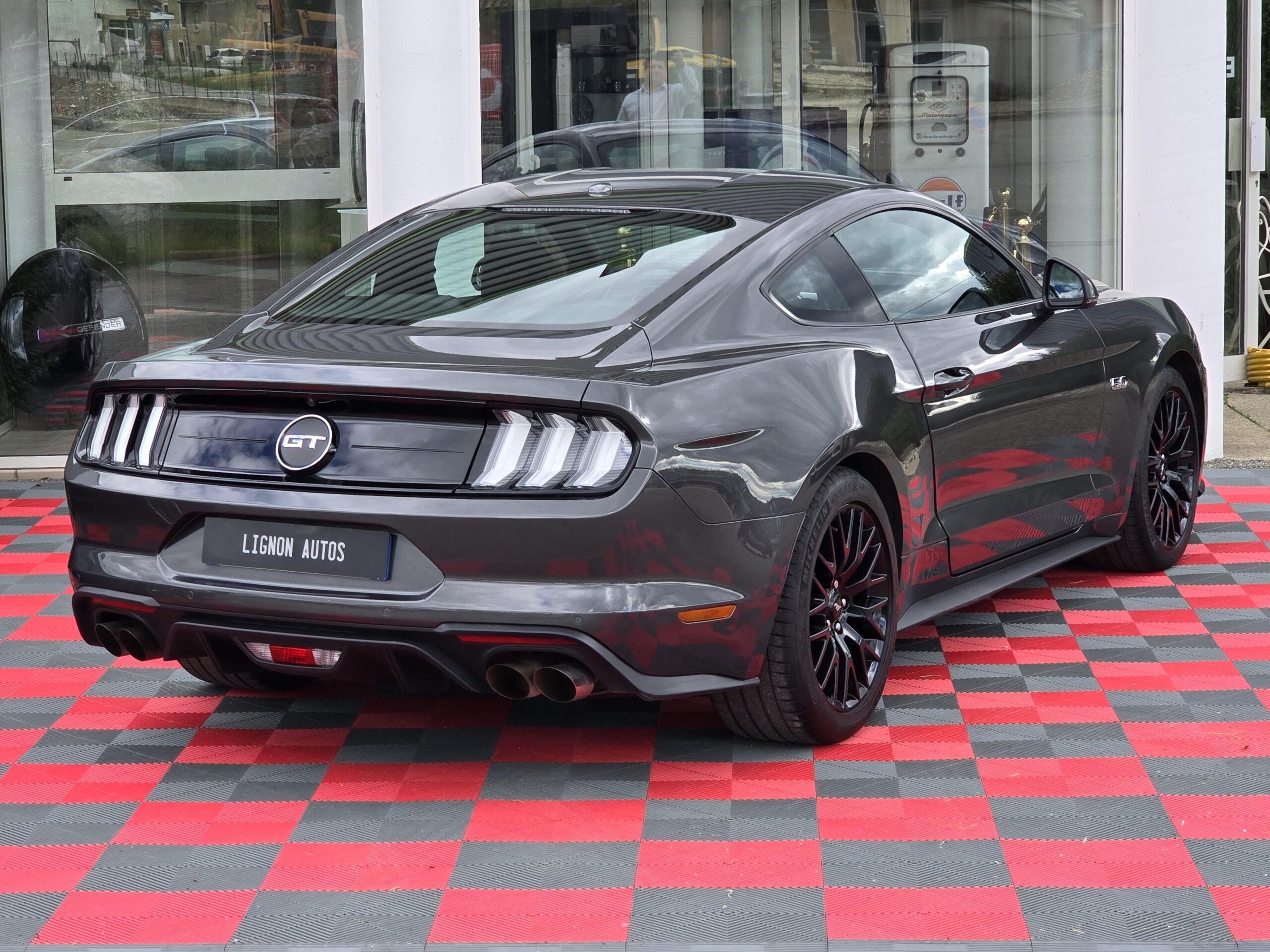 Photo Ford Mustang V8 Fastback Gt 450ch Bva10 Premium