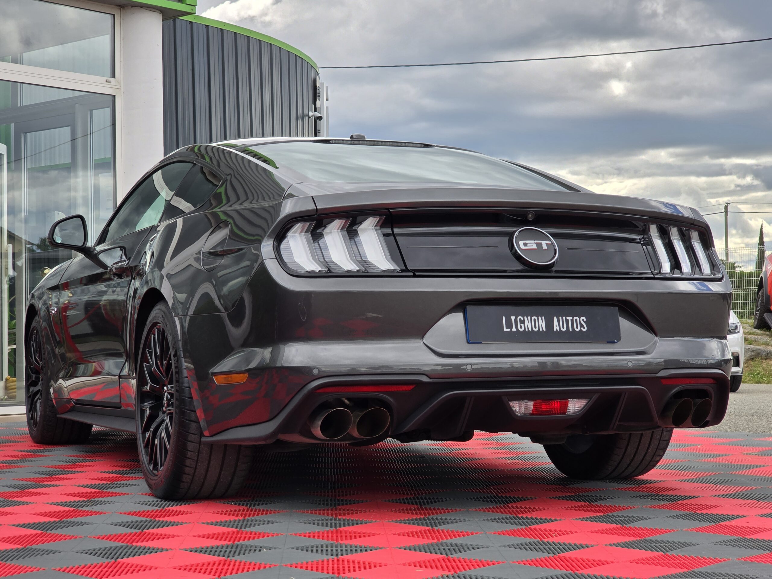 Photo Ford Mustang V8 Fastback Gt 450ch Bva10 Premium