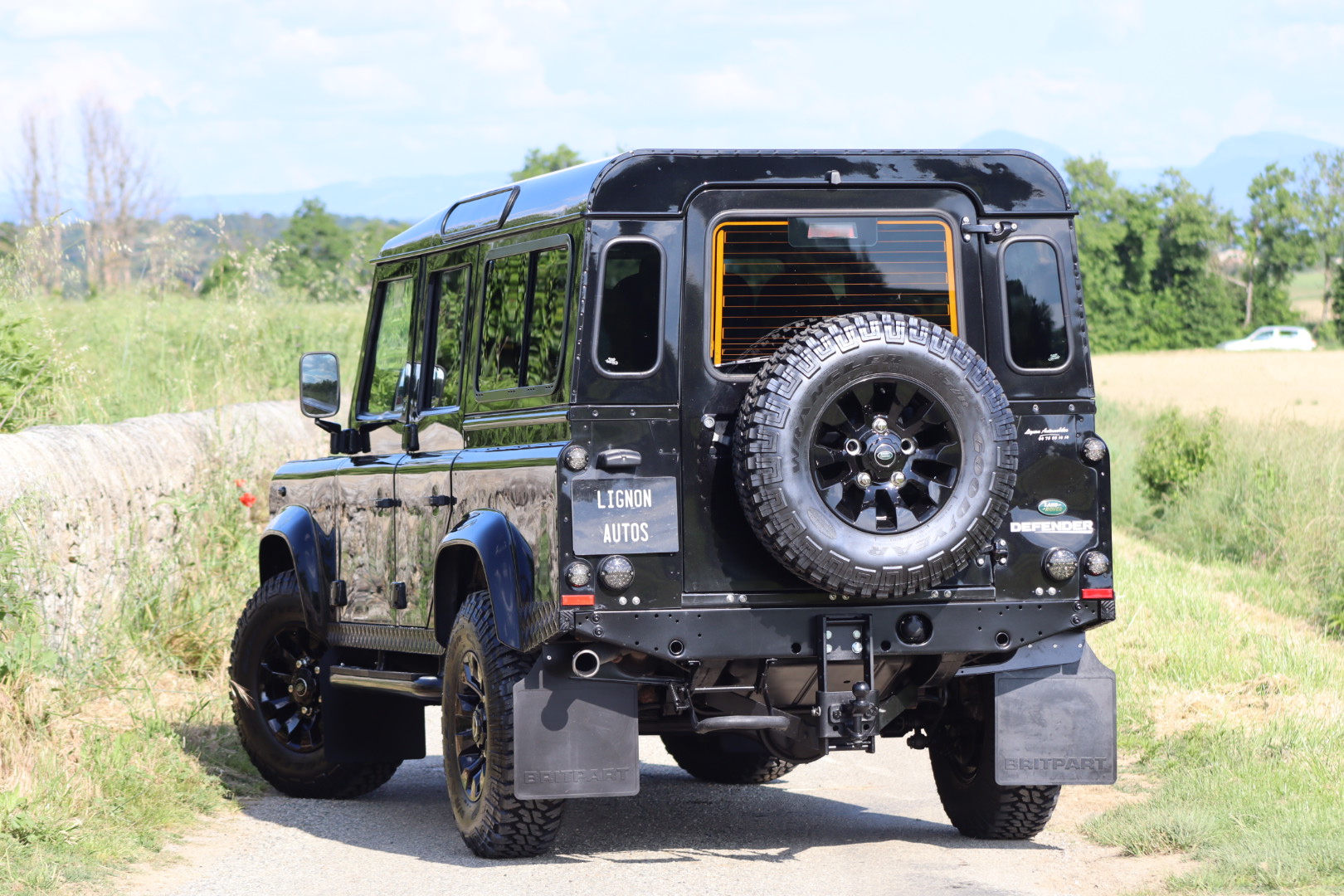 Photo Land Rover Defender 110 td4 2.4 7 places