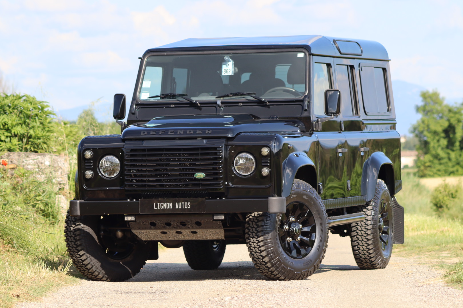 Photo Land Rover Defender 110 td4 2.4 7 places