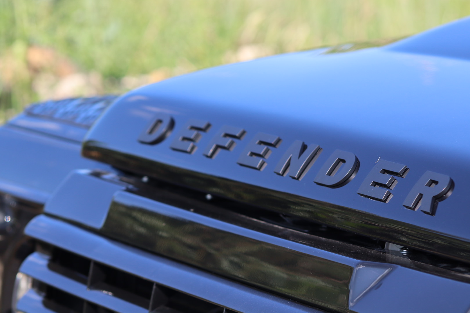 Photo Land Rover Defender 110 td4 2.4 7 places