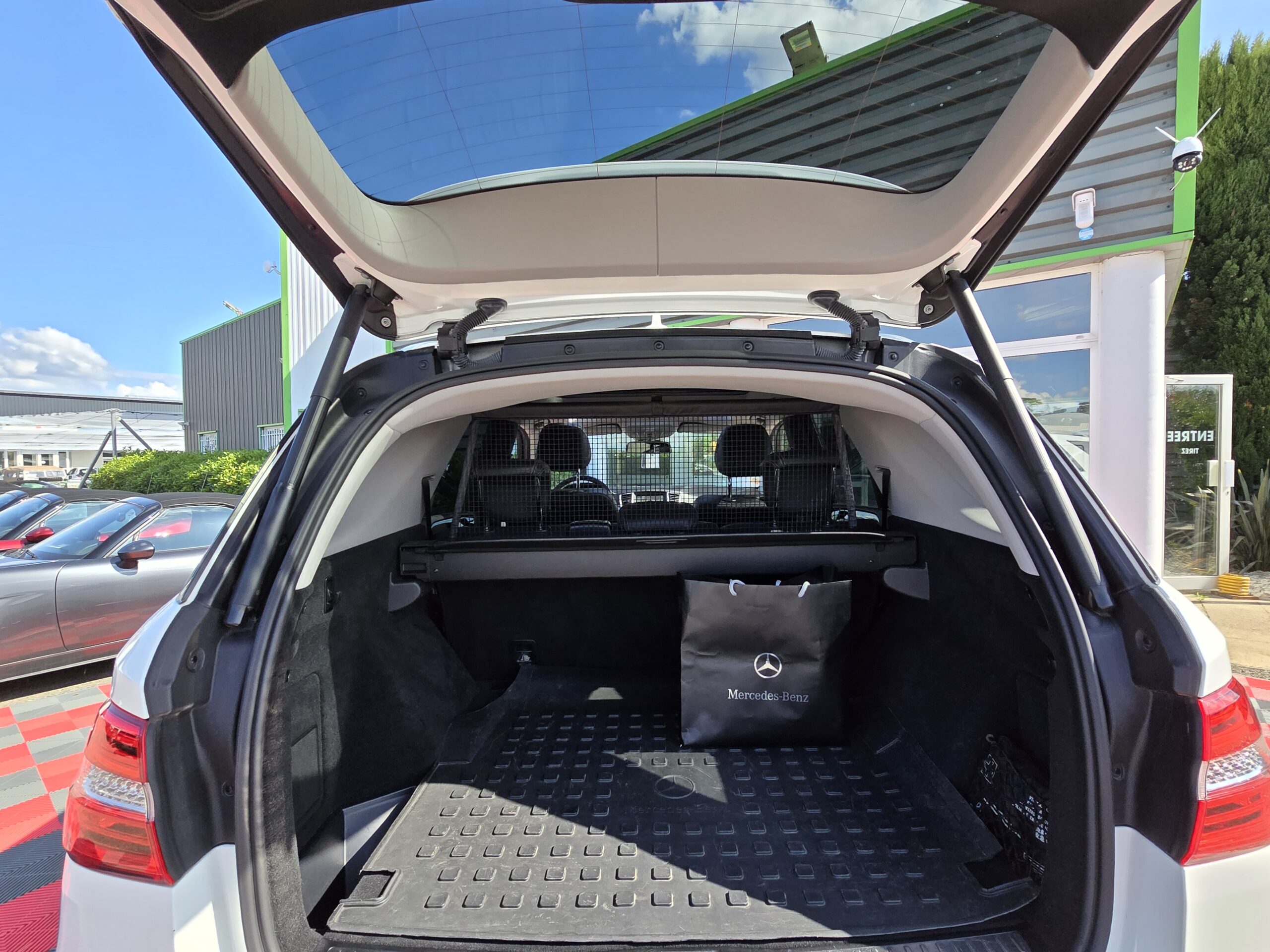 Photo Mercedes Classe M ML 350 BlueTEC 258ch BVA 7G-Tronic Pack AMG