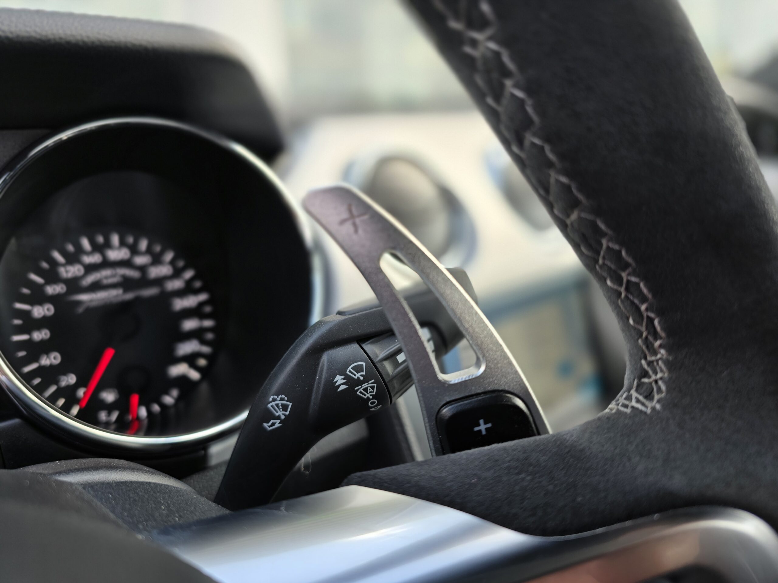 Photo Ford Mustang Fastback GT 5.0l V8 421 Premium BVA Échappement Asch