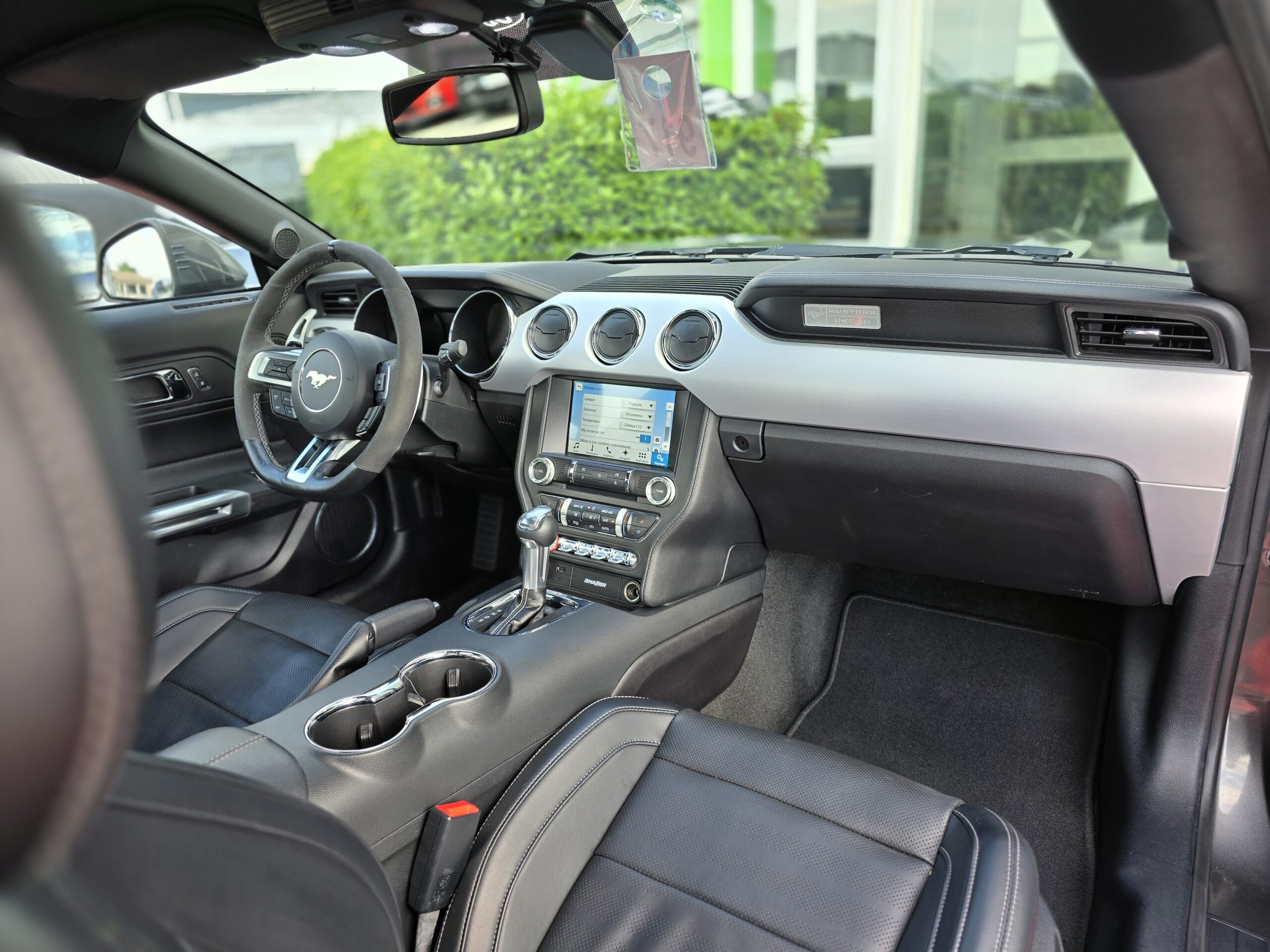 Photo Ford Mustang Fastback GT 5.0l V8 421 Premium BVA Échappement Asch