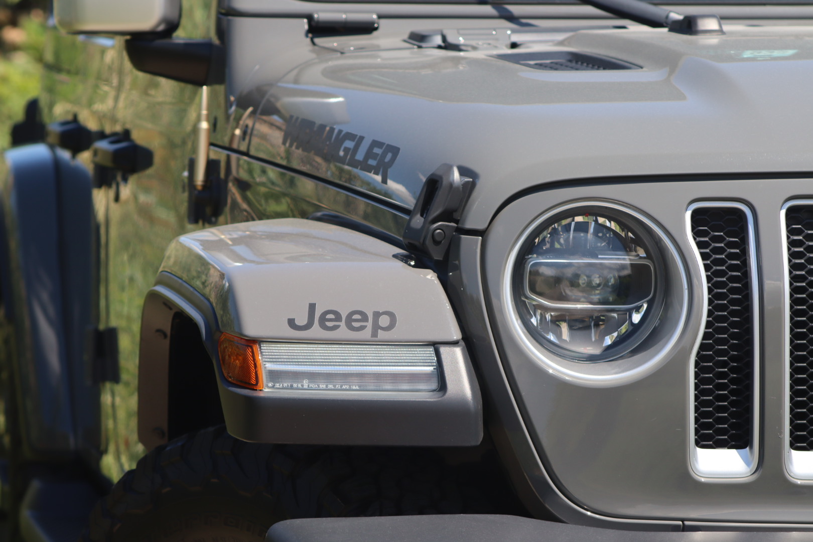 Photo Jeep Wrangler JL 2.0 T 272CH Unlimited Overland / Echappement Sport / Attelage