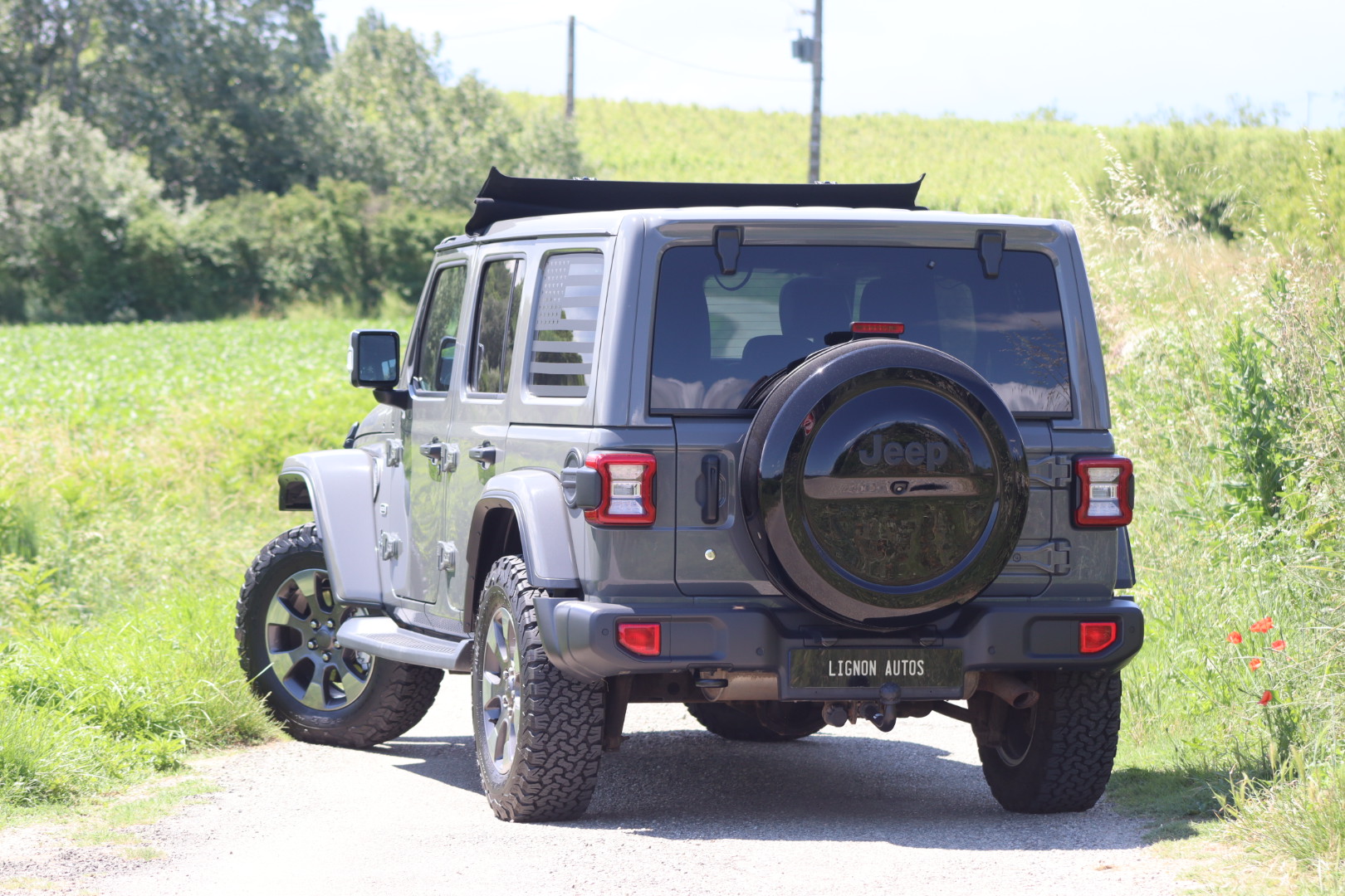Photo Jeep Wrangler JL 2.0 T 272CH Unlimited Overland / Echappement Sport / Attelage