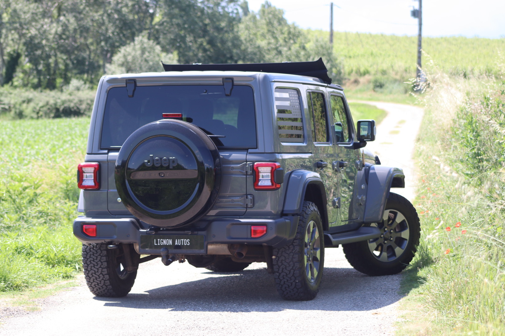Photo Jeep Wrangler JL 2.0 T 272CH Unlimited Overland / Echappement Sport / Attelage
