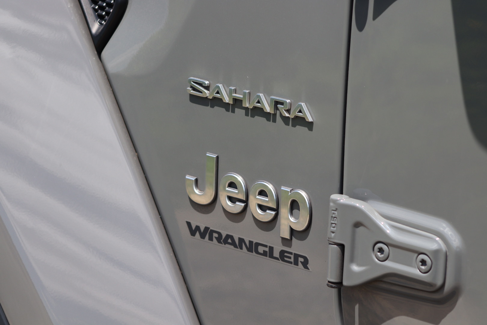 Photo Jeep Wrangler Sahara 2.0L T 272ch 4x4 BVA8 Full Leds
