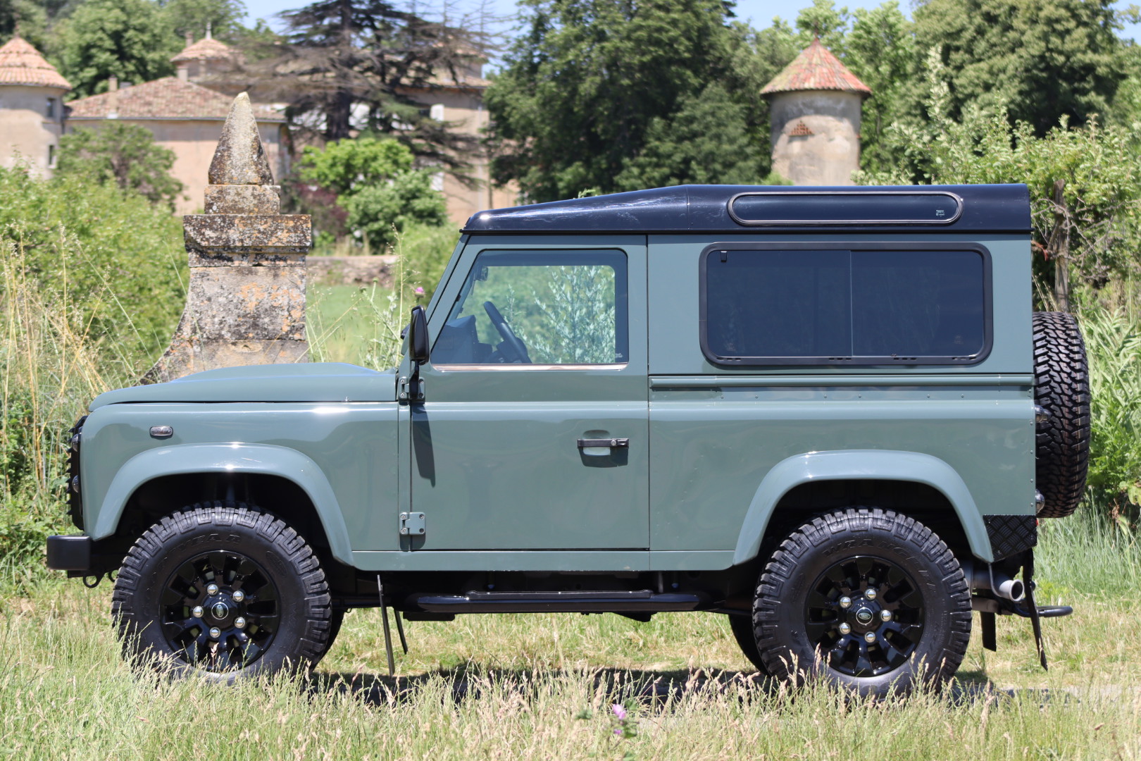 Photo Land Rover Defender 90 td4 SW "SE" 4 Places