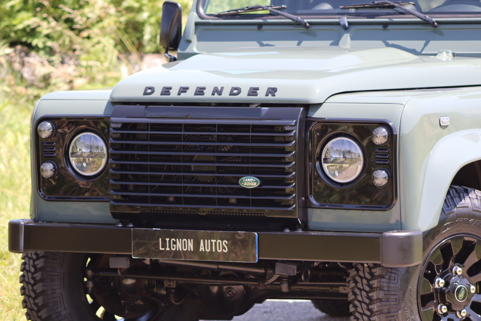 Photo Land Rover Defender 90 td4 SW "SE" 4 Places