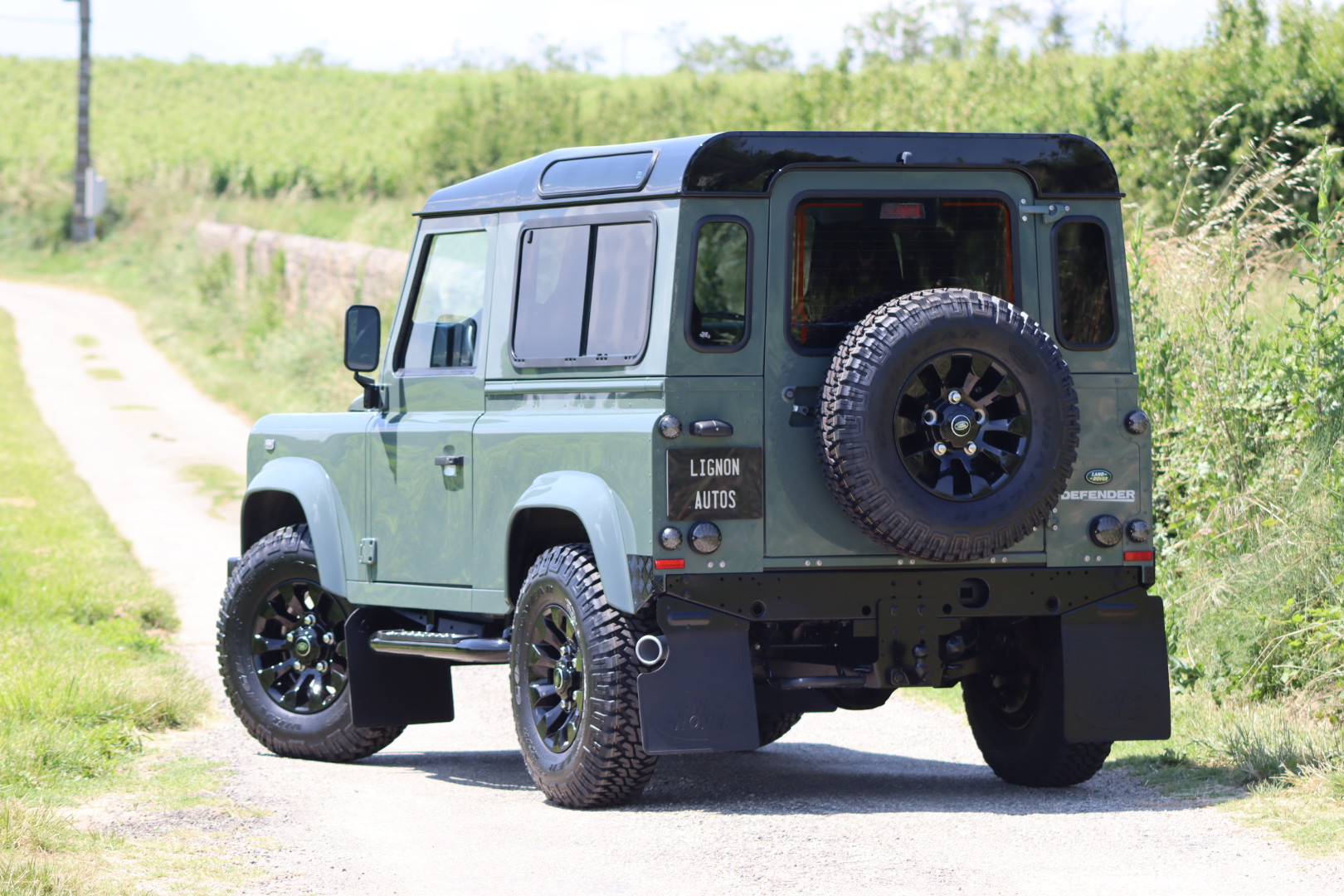 Photo Land Rover Defender 90 td4 SW "SE" 4 Places