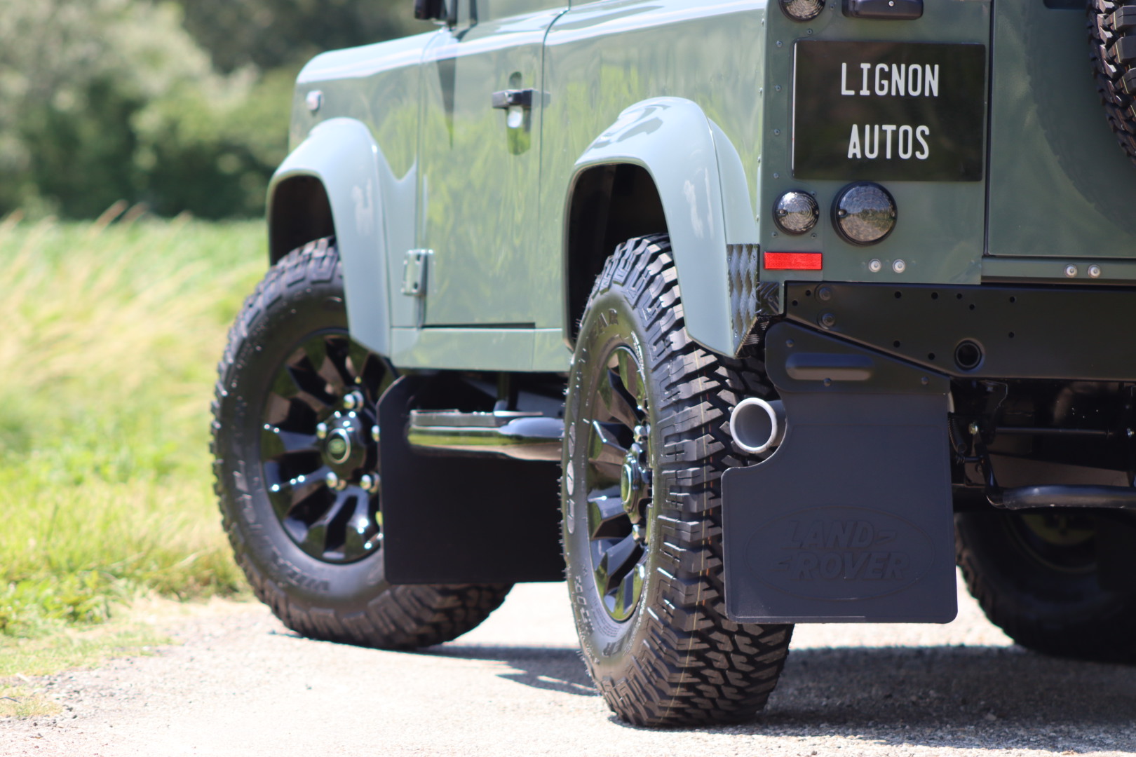 Photo Land Rover Defender 90 td4 SW "SE" 4 Places
