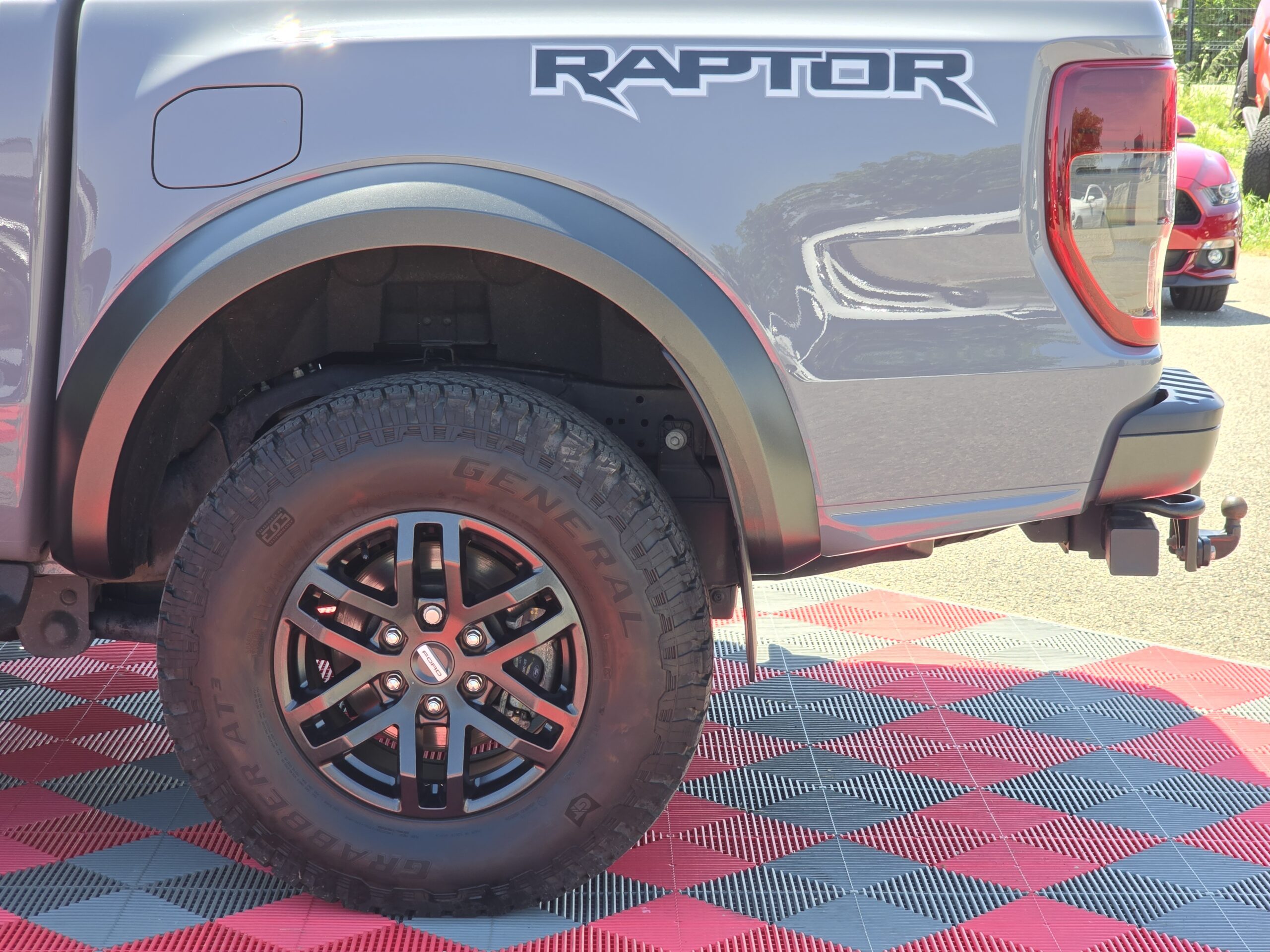 Photo Ford Ranger Raptor Double Cabine 2.0 TDCi 213 EcoBlue BVA10 + Chauffage Webastoo