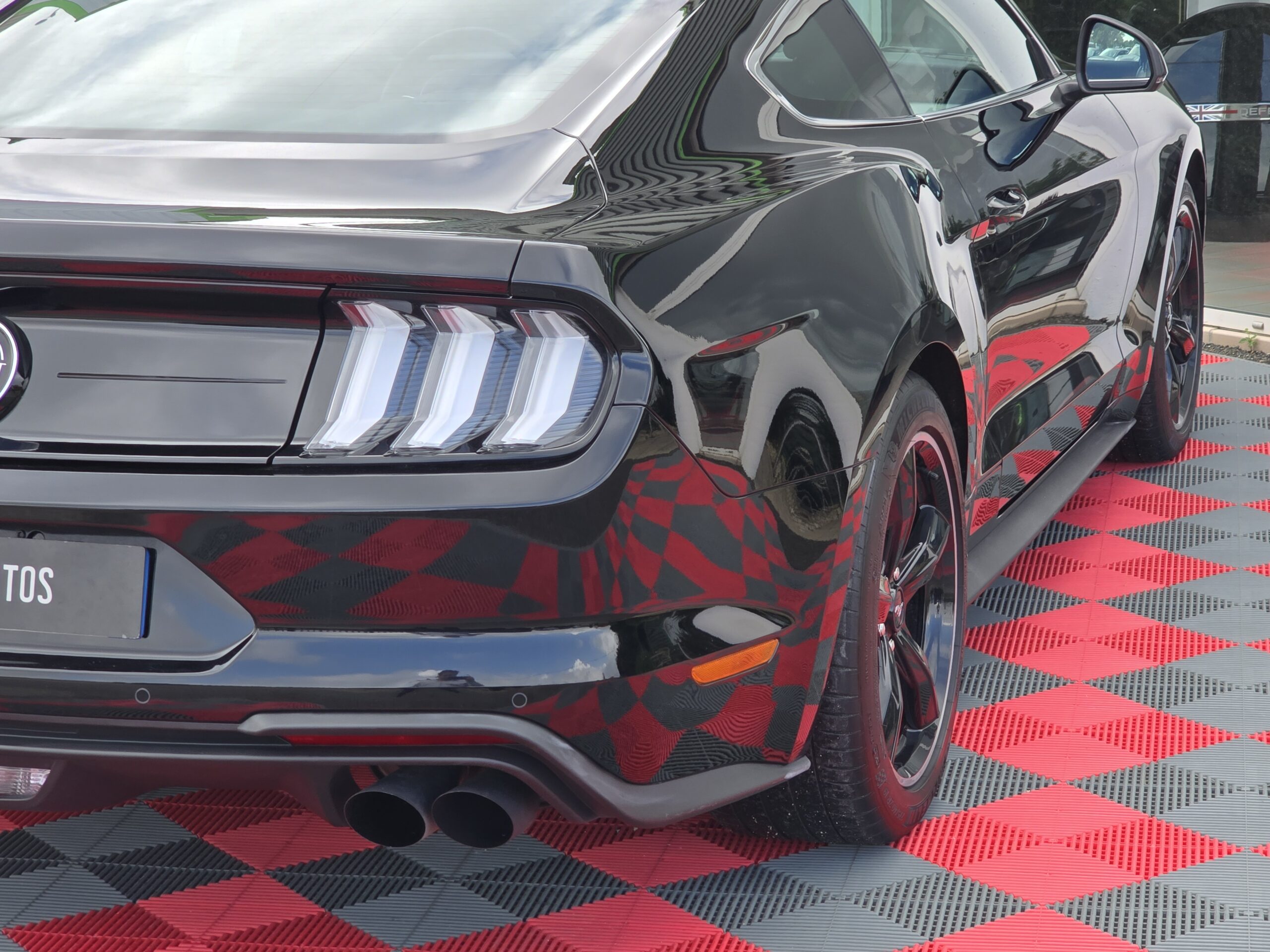 Photo Ford Mustang Bullitt Gt 5.0l V8 460 CV avec Magneride