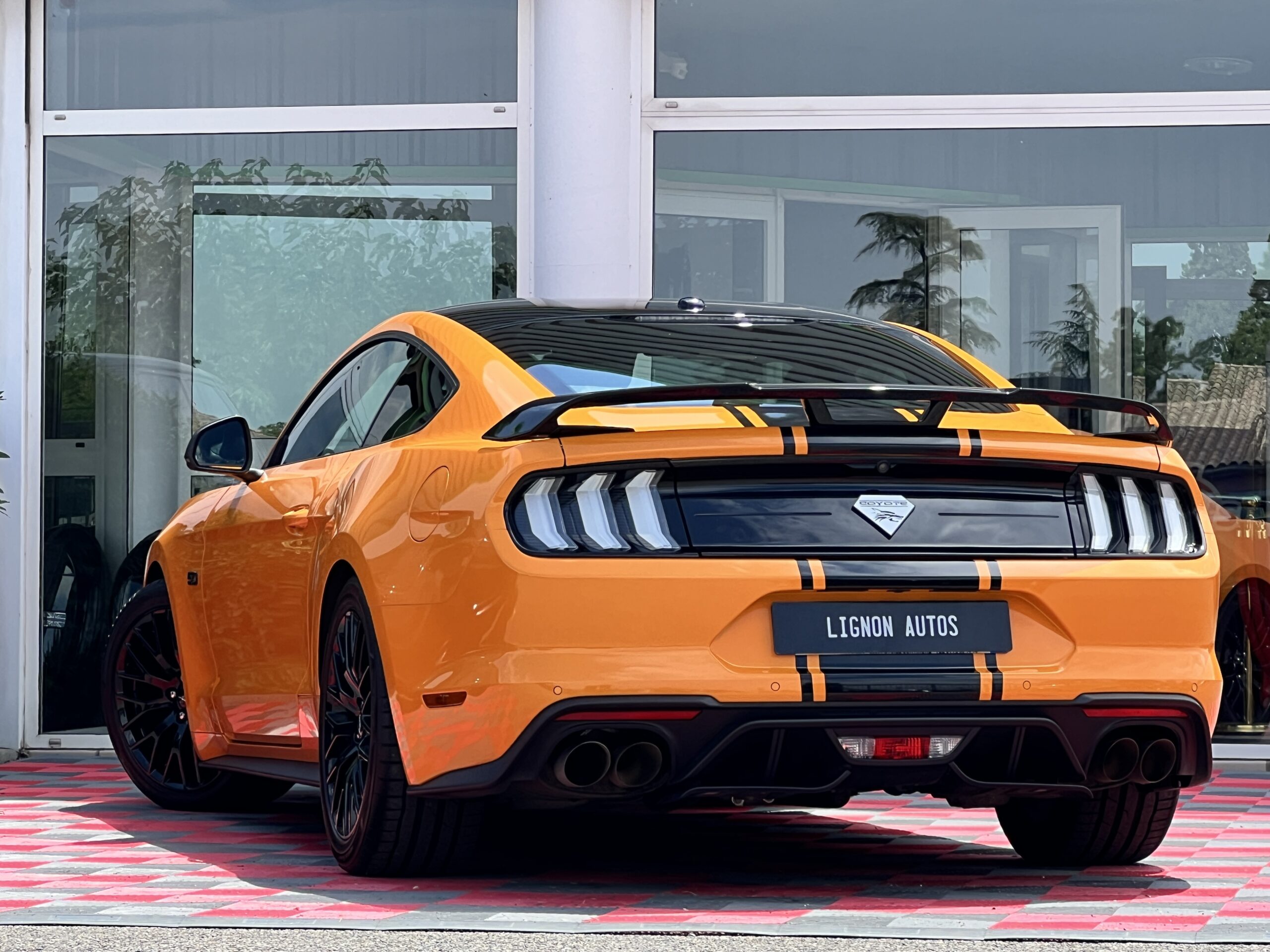 Photo Ford Mustang V8 Fastback Gt 450ch Bva10 Premium
