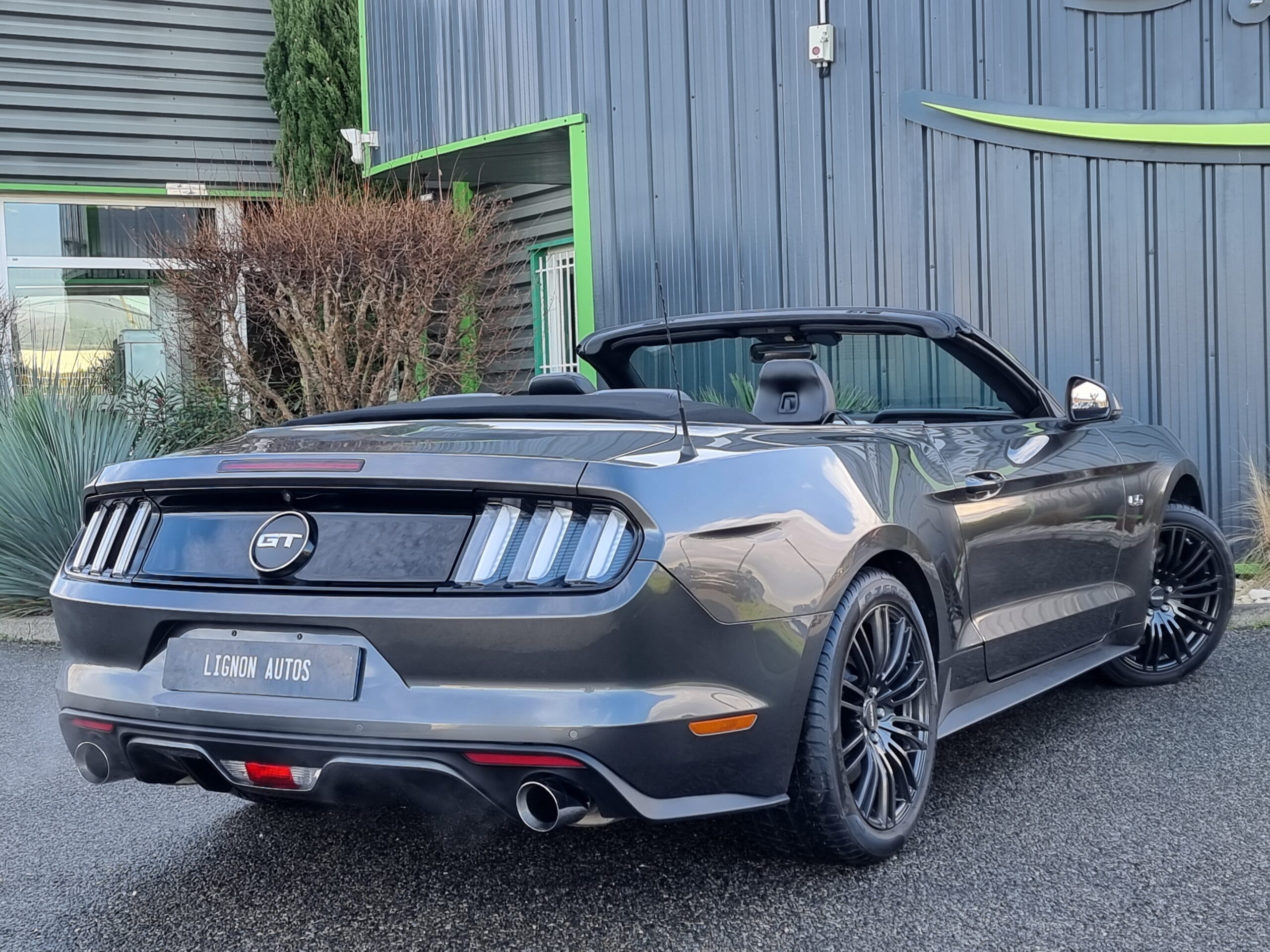Photo Ford Mustang Cabriolet V8 5.0 421 ch Premium Immat France Échappement Ford Performance