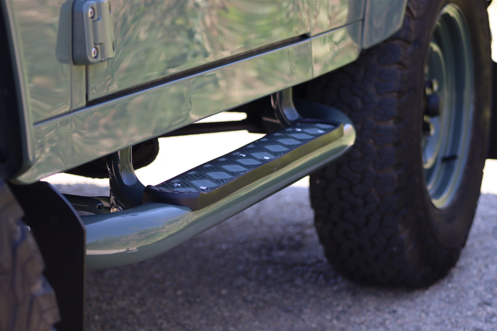 Photo Land Rover Defender 90 Td4 2.2 SW 4 Places "Keswick Green"