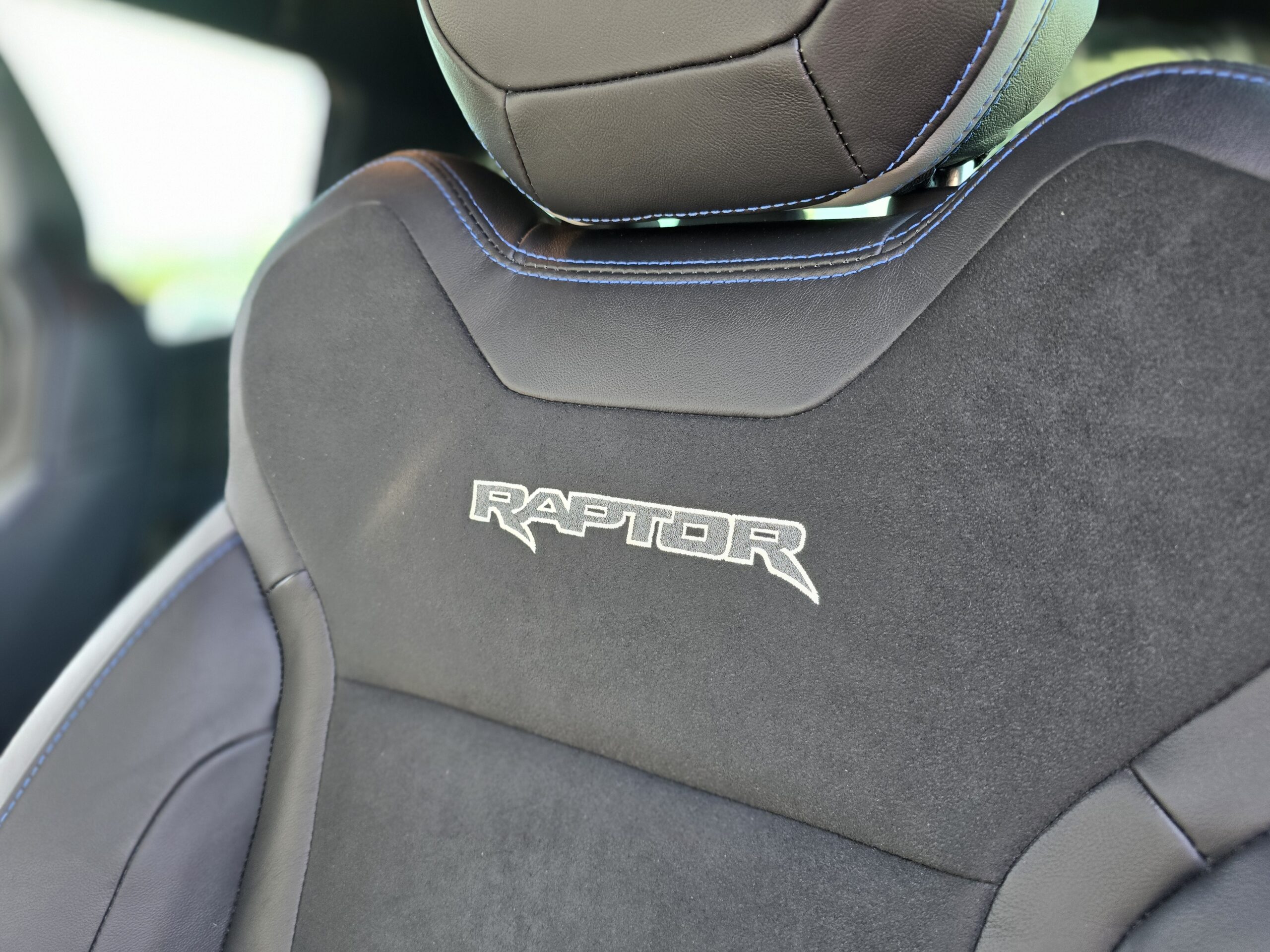 Photo Ford Ranger Raptor Double Cabine 2.0 TDCi 213 EcoBlue BVA10