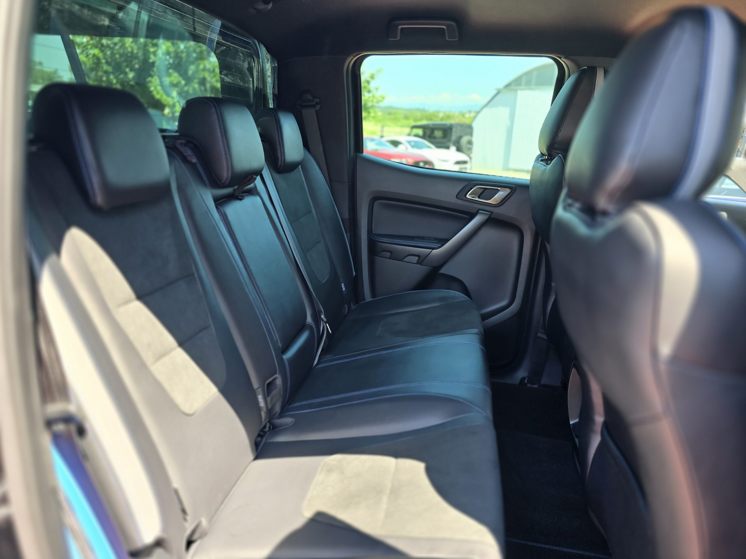 Photo Ford Ranger Raptor Double Cabine 2.0 TDCi 213 EcoBlue BVA10