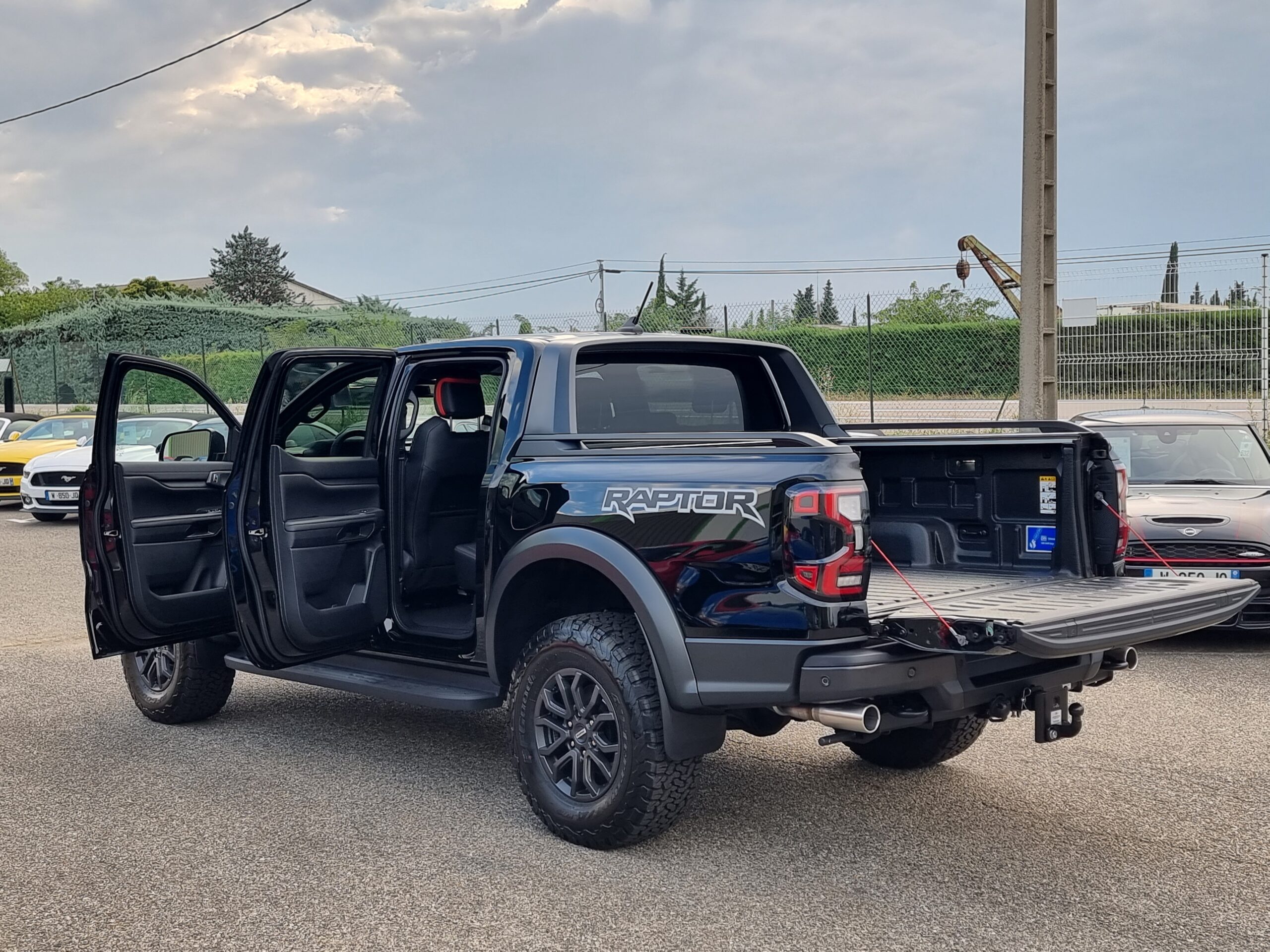 Photo Ford Ranger Raptor 3.0l Ecoboost V6 292cv 2024 PAS DE MALUS 4 PLACES TVA RECUPERABLE Disponible Immédiatement