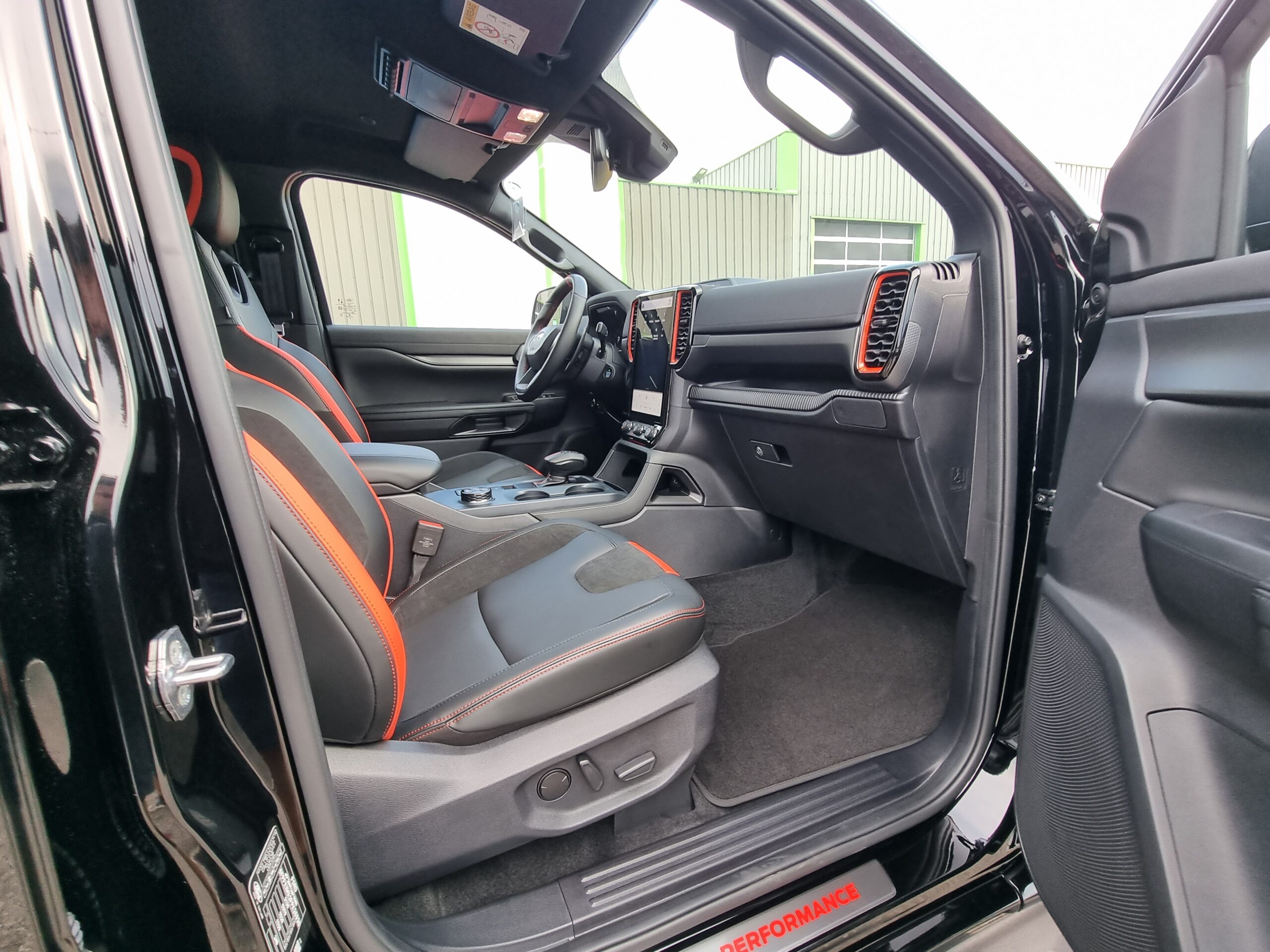 Photo Ford Ranger Raptor 3.0l Ecoboost V6 292cv 2024 PAS DE MALUS 4 PLACES TVA RECUPERABLE Disponible Immédiatement