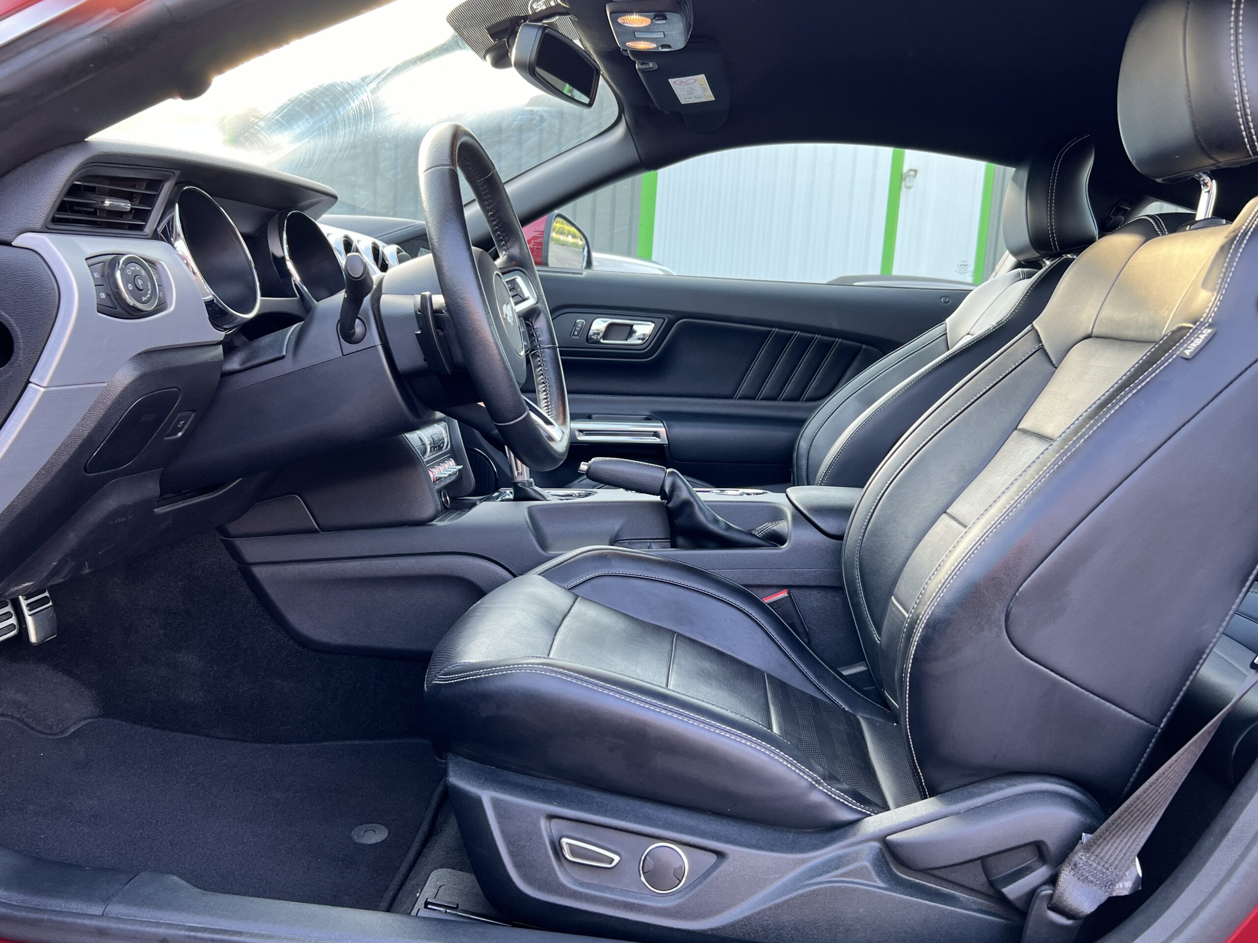 Photo Ford Mustang Fastback GT 5.0l V8 421 Premium