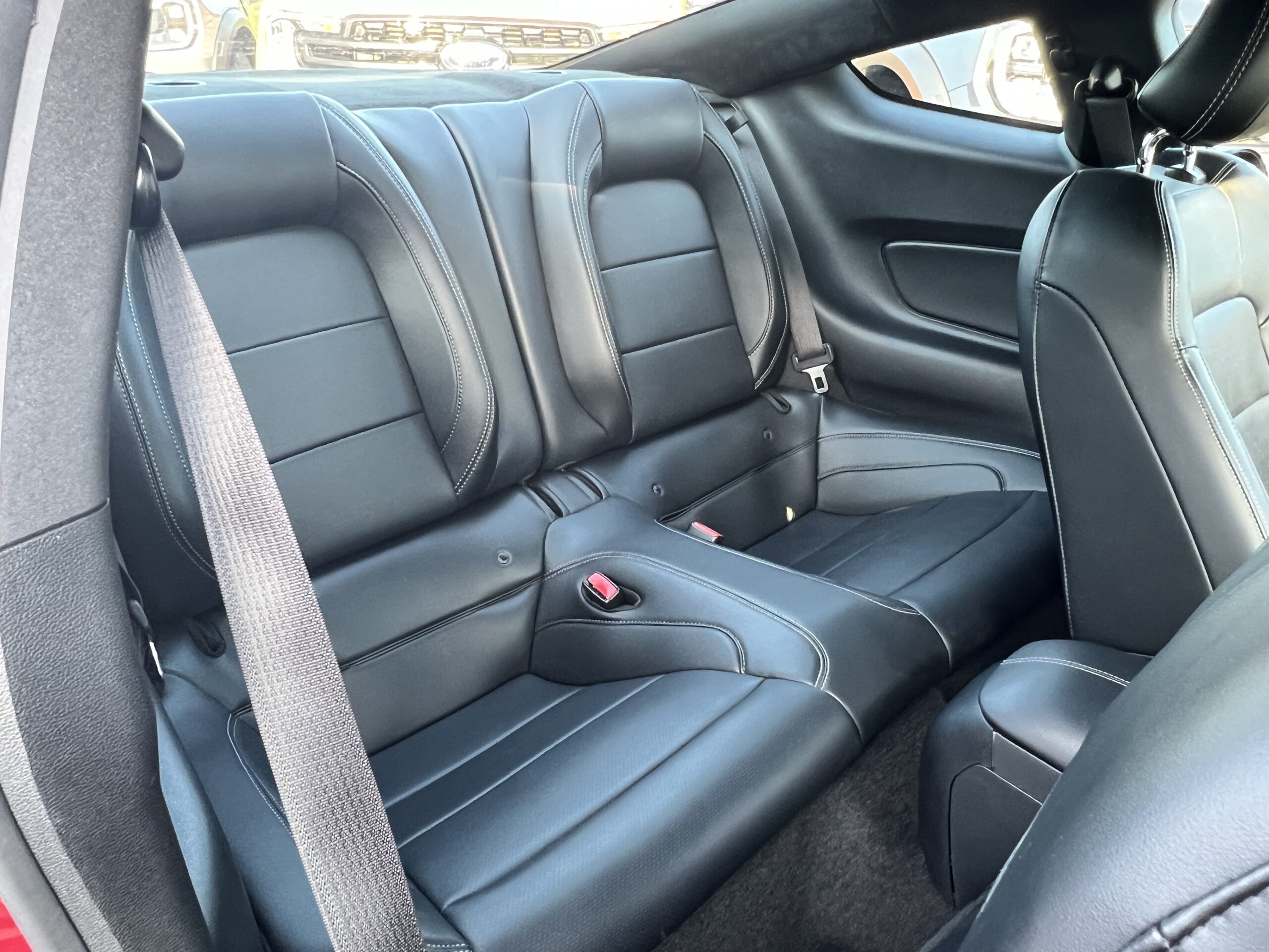 Photo Ford Mustang Fastback GT 5.0l V8 421 Premium