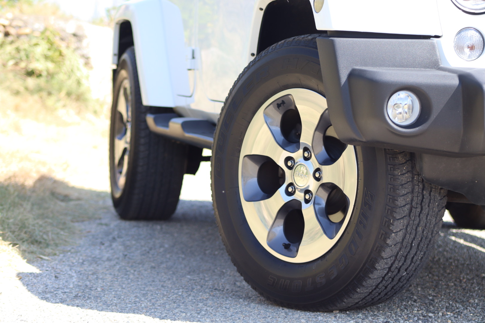 Photo Jeep Wrangler Unlimited Sahara 3.6 v6 284 ch avec la bache pour l'été