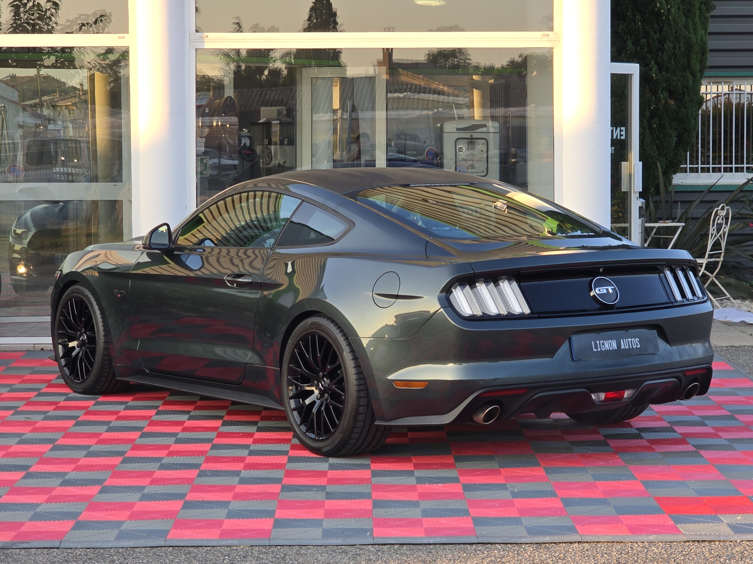 Photo Ford Mustang Fastback GT 5.0l V8 421 Premium BVA