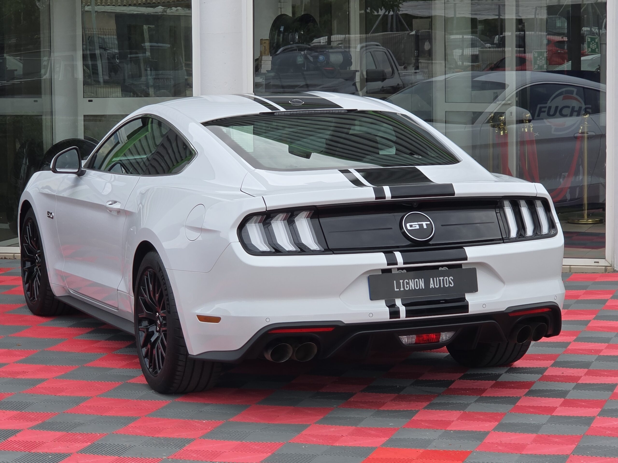 Photo Ford Mustang V8 Fastback Gt 450ch Bva10 Premium + Magneride